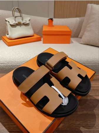 ua H**me5 chypre sandal