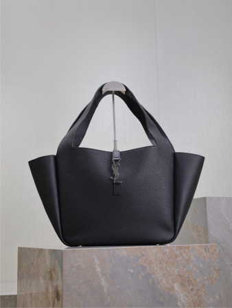 Y*L le 5 À 7 bea in grained leather 50×28×18cm