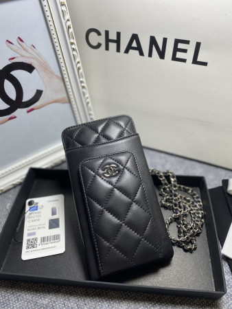 Ch*el long zipped wallet 19-11cm