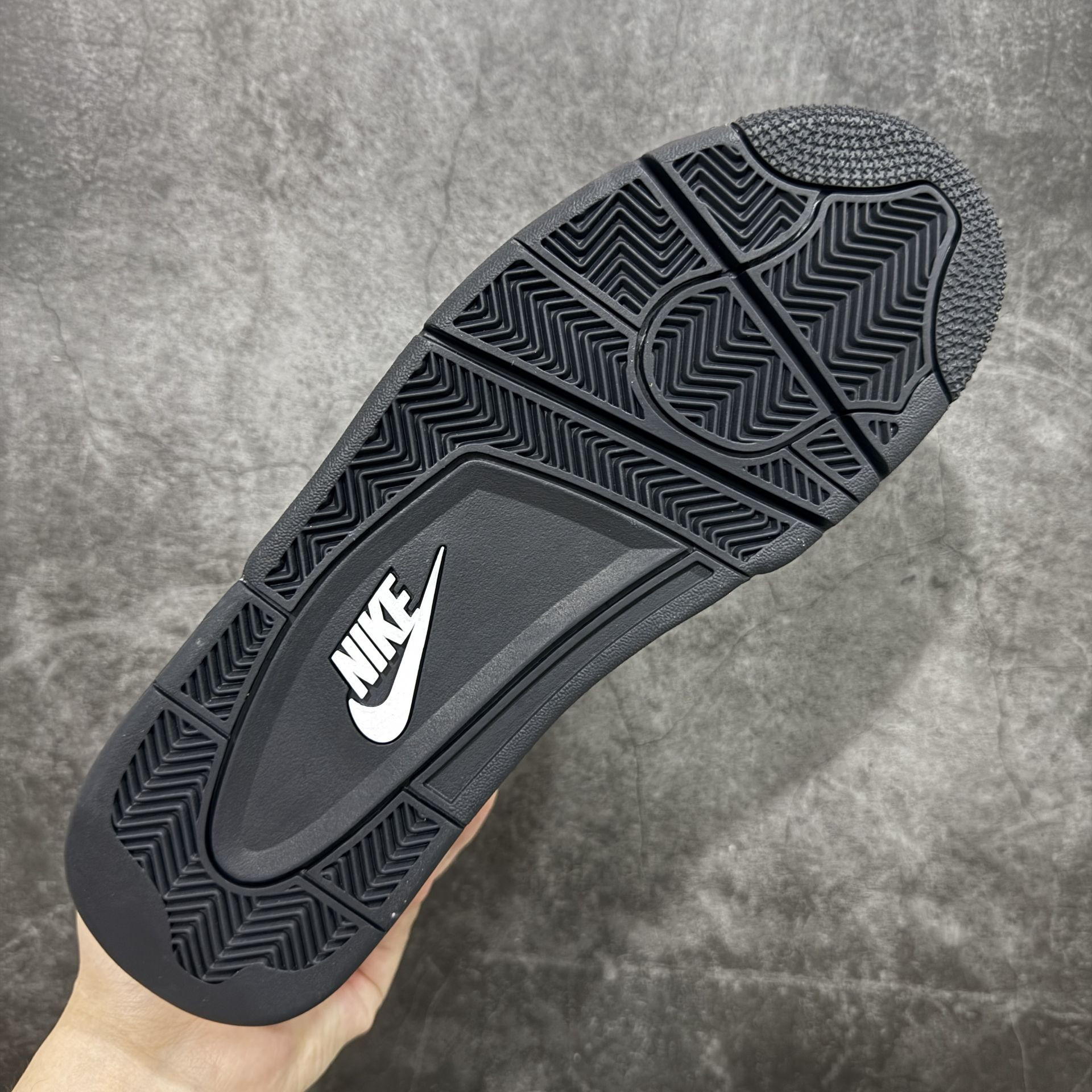 UA Air Jordan 4 Retro Black Cat 2025