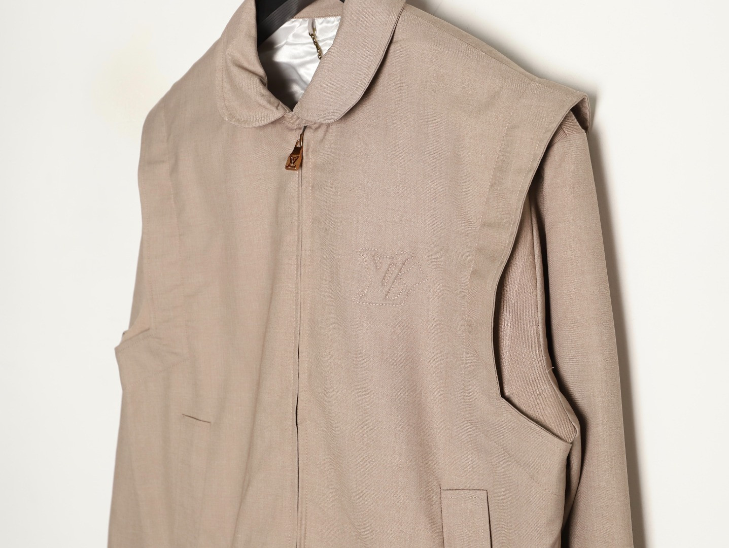 l0*is V*t0n lv 25fw jacket