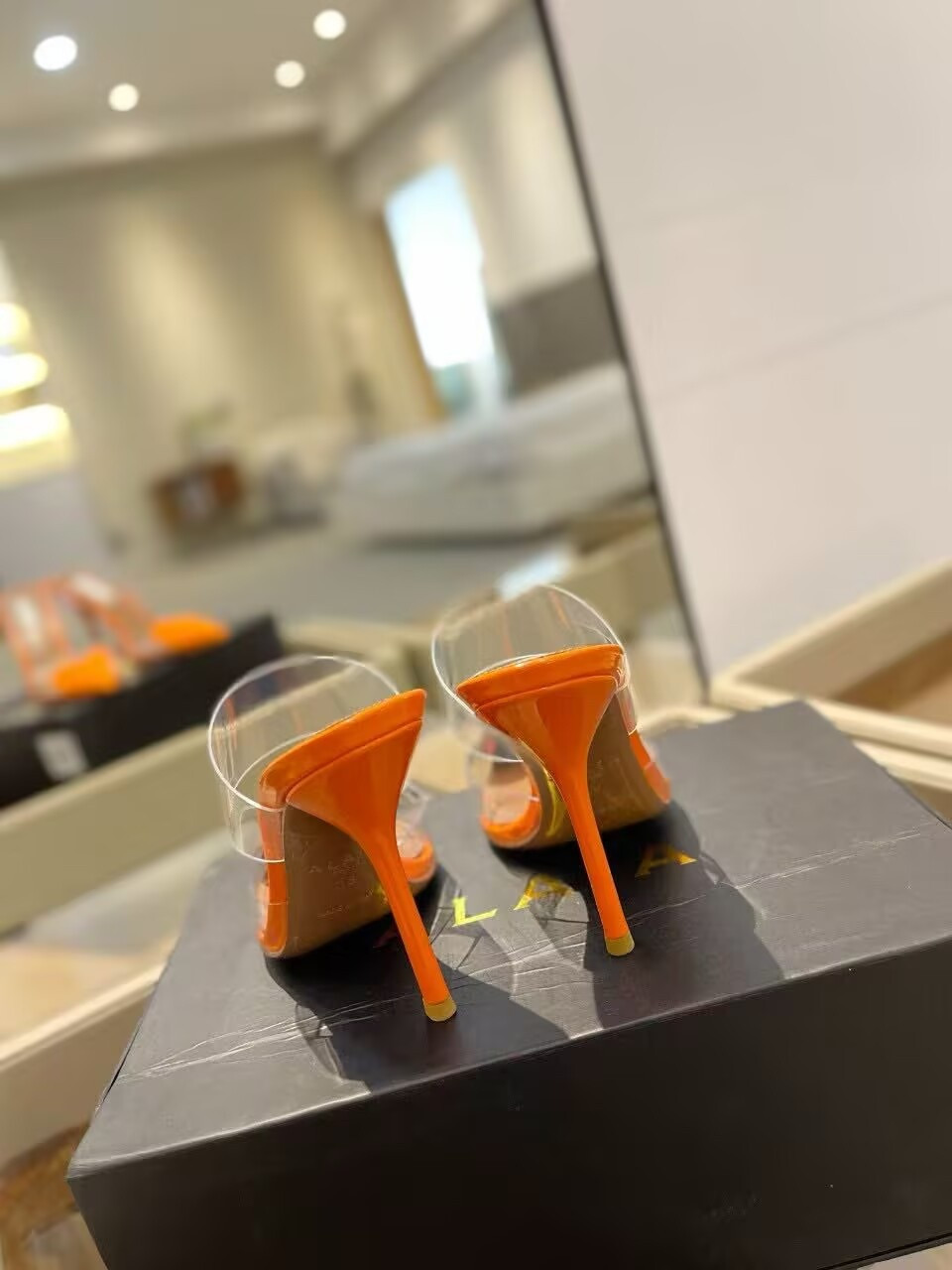UA ALAÏA Le Coeur Mule Heart-Toe Slingback Pump 10.5cm Heel