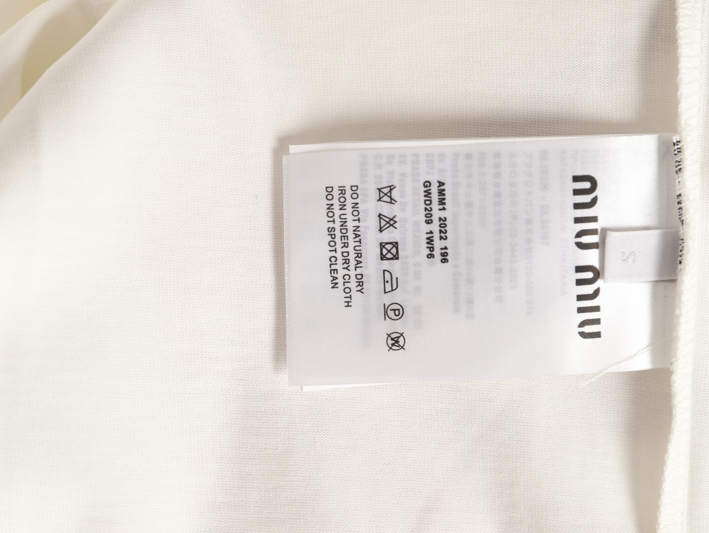 Miu Miu Long-sleeved T-shirt