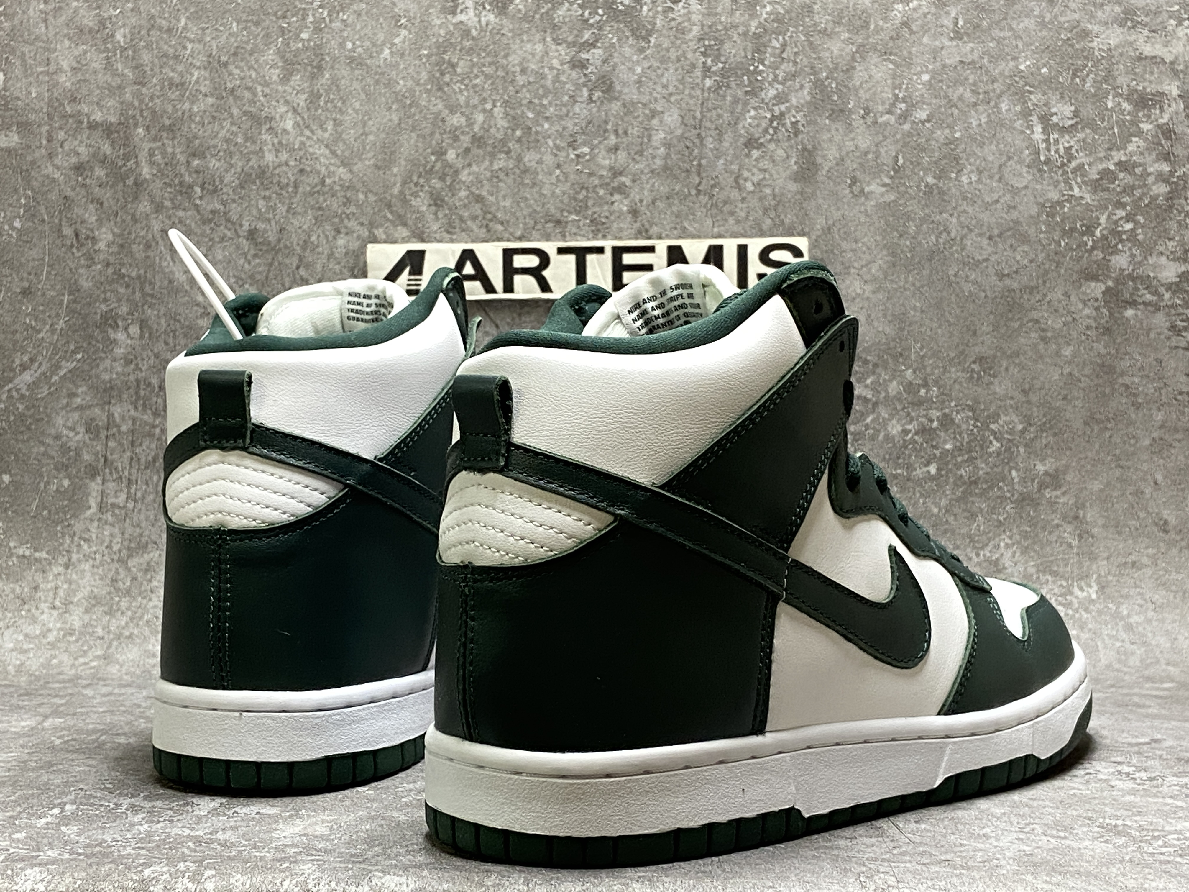 Nike Dunk High Spartan Green