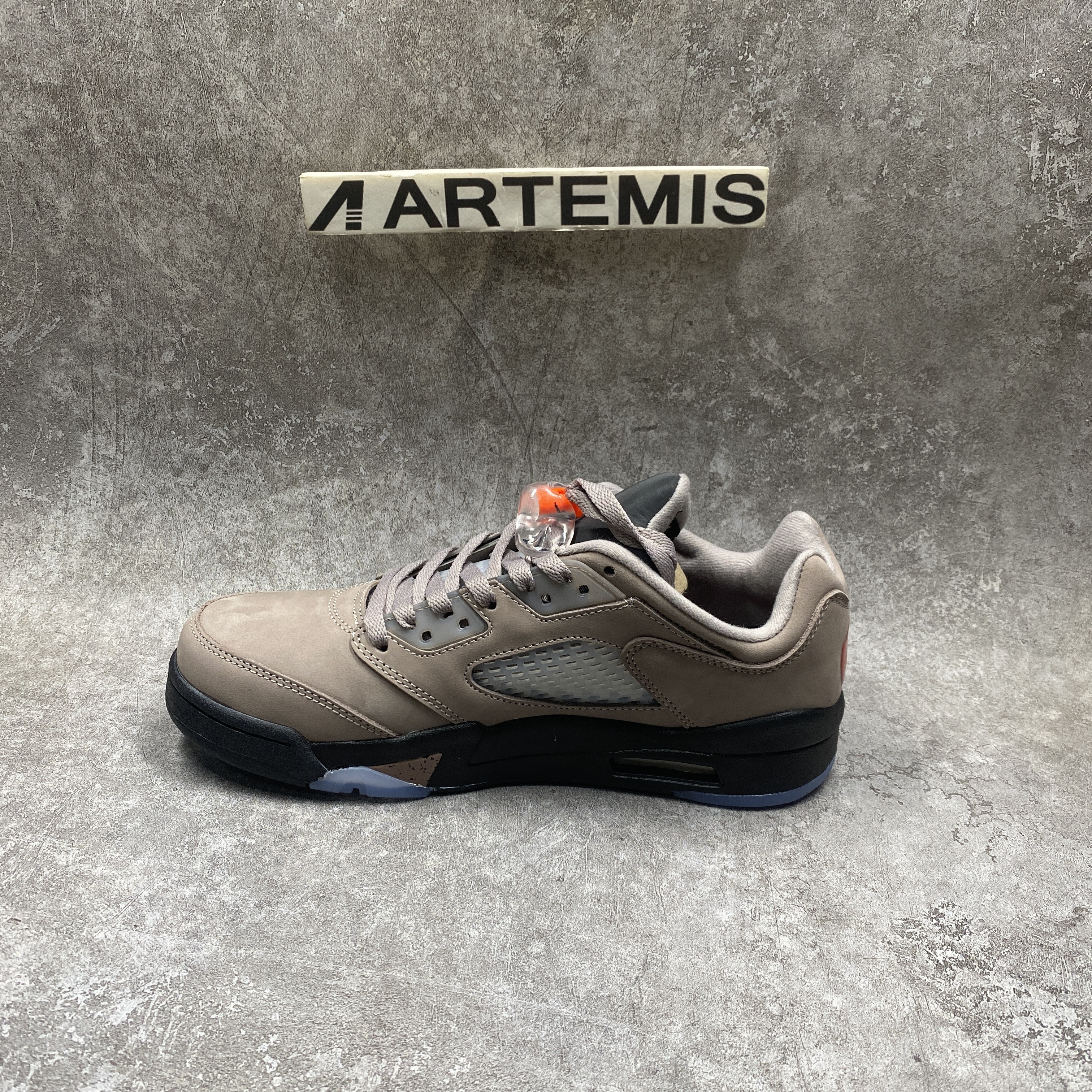 ‍PSG x Air Jordan 5 Retro Low Pumice