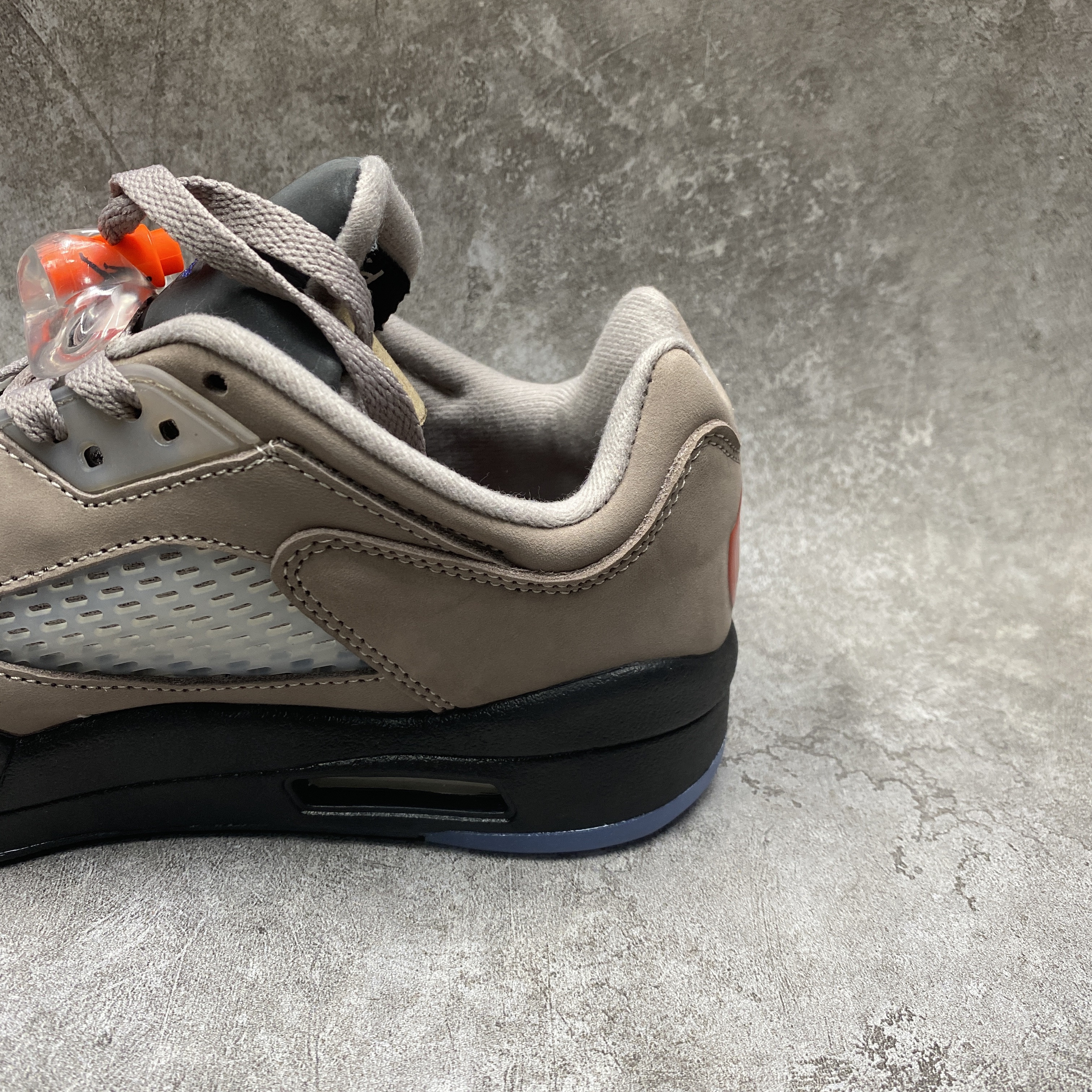 ‍PSG x Air Jordan 5 Retro Low Pumice