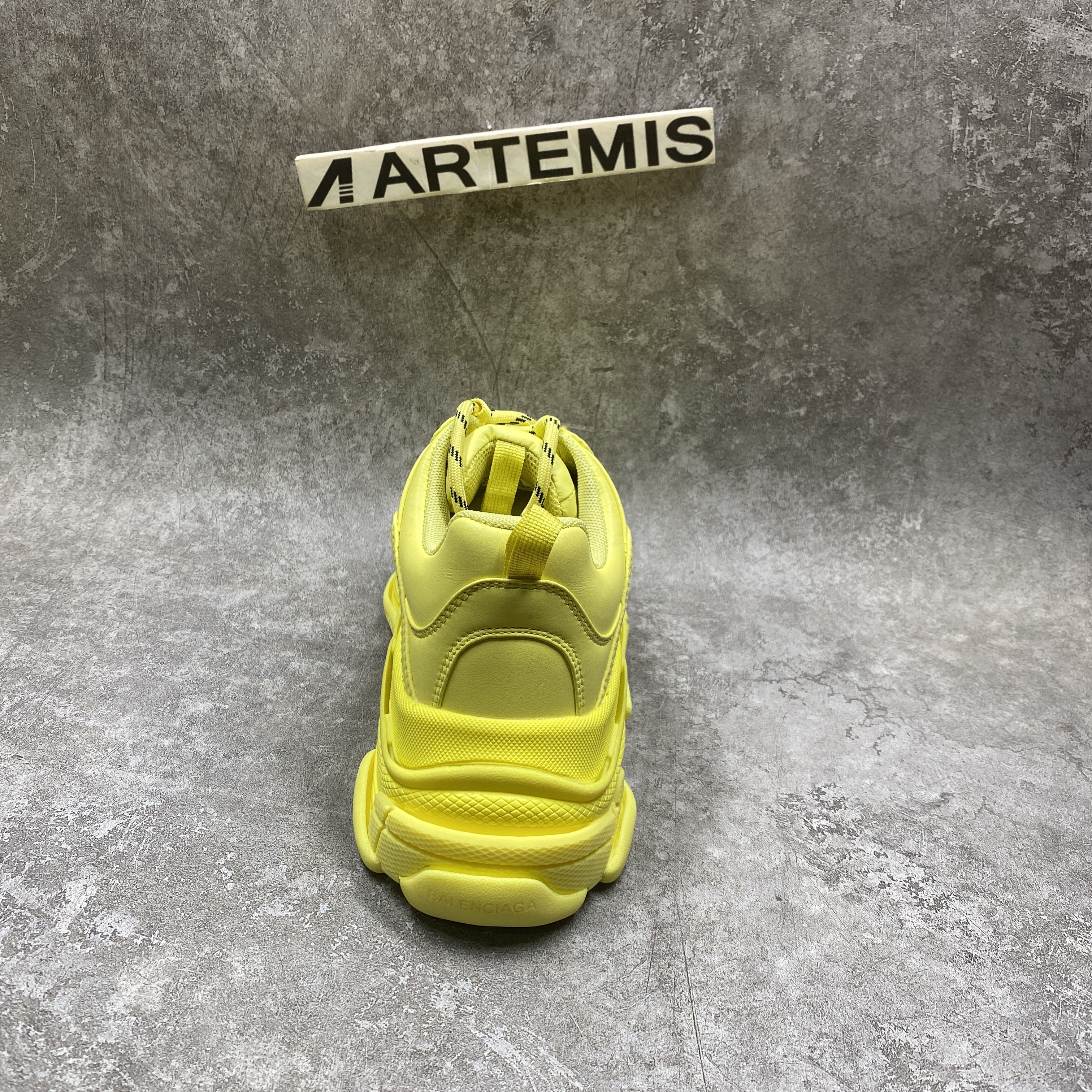Balenciga Triple S Light Yellow