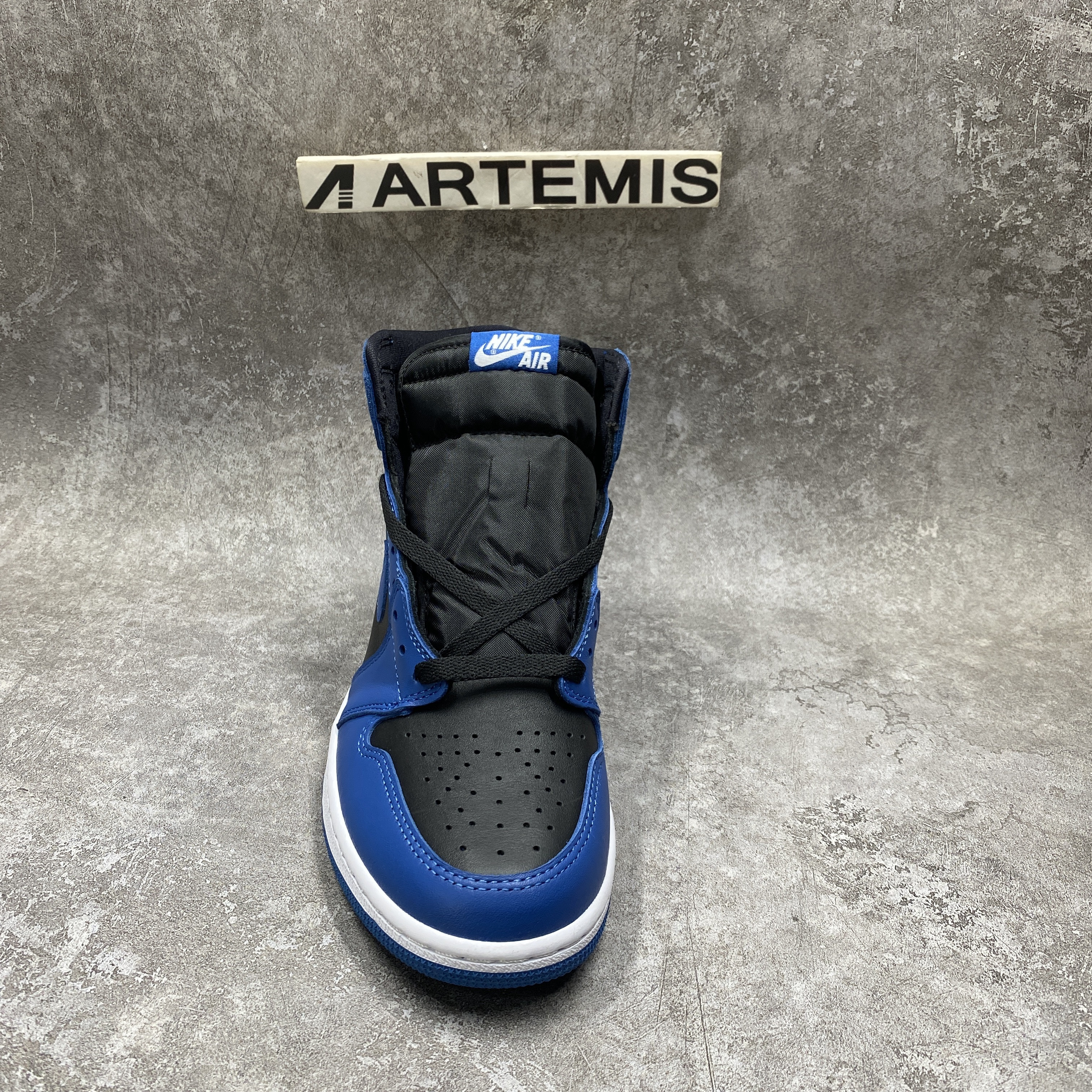Air Jordan 1 Retro High OG Dark Marina Blue