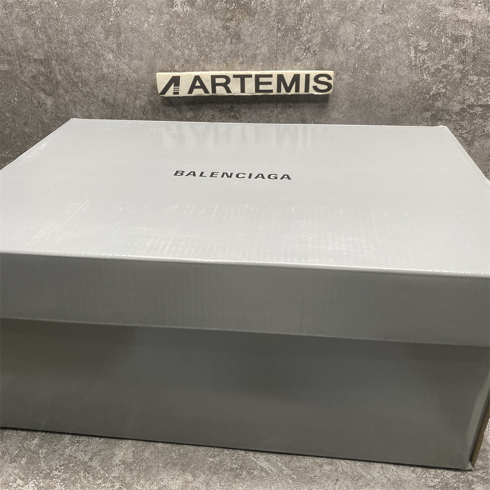 Balenciga Cargo Sneaker white Grey