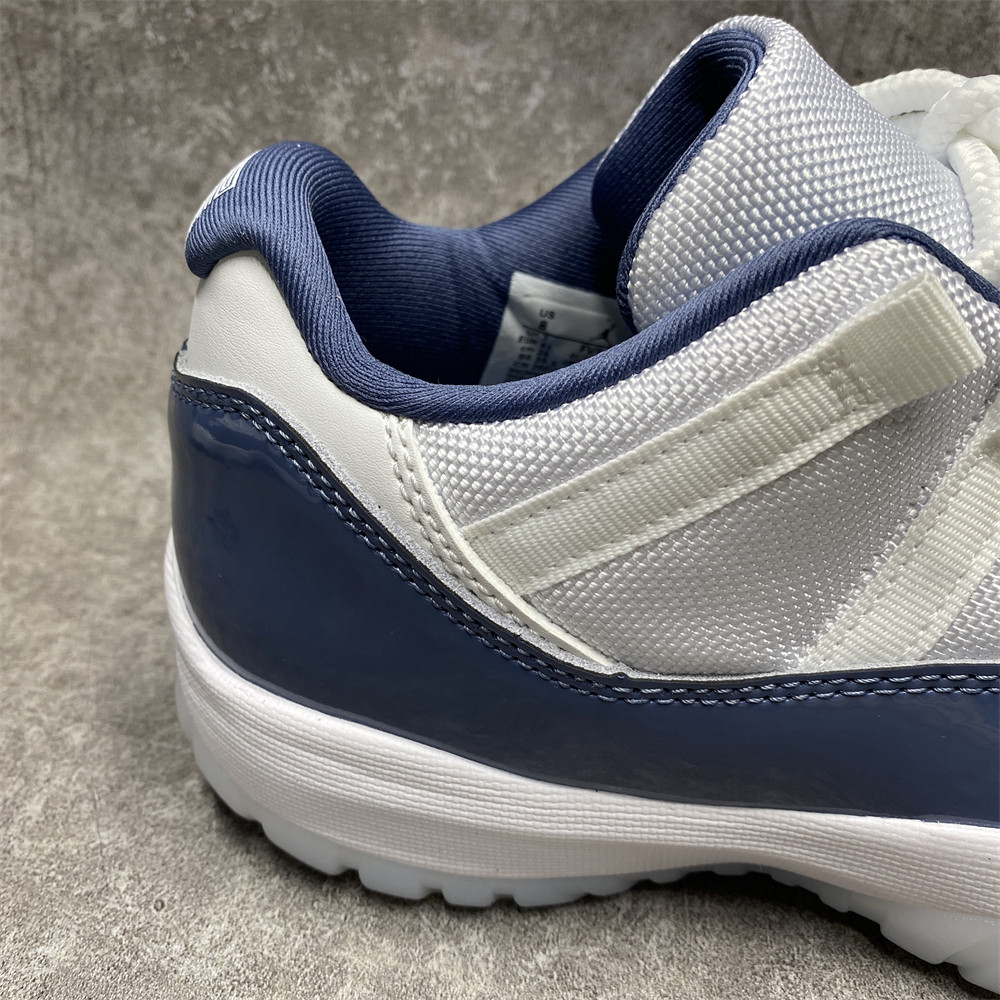 AIR JORDAN 11 RETRO LOW 