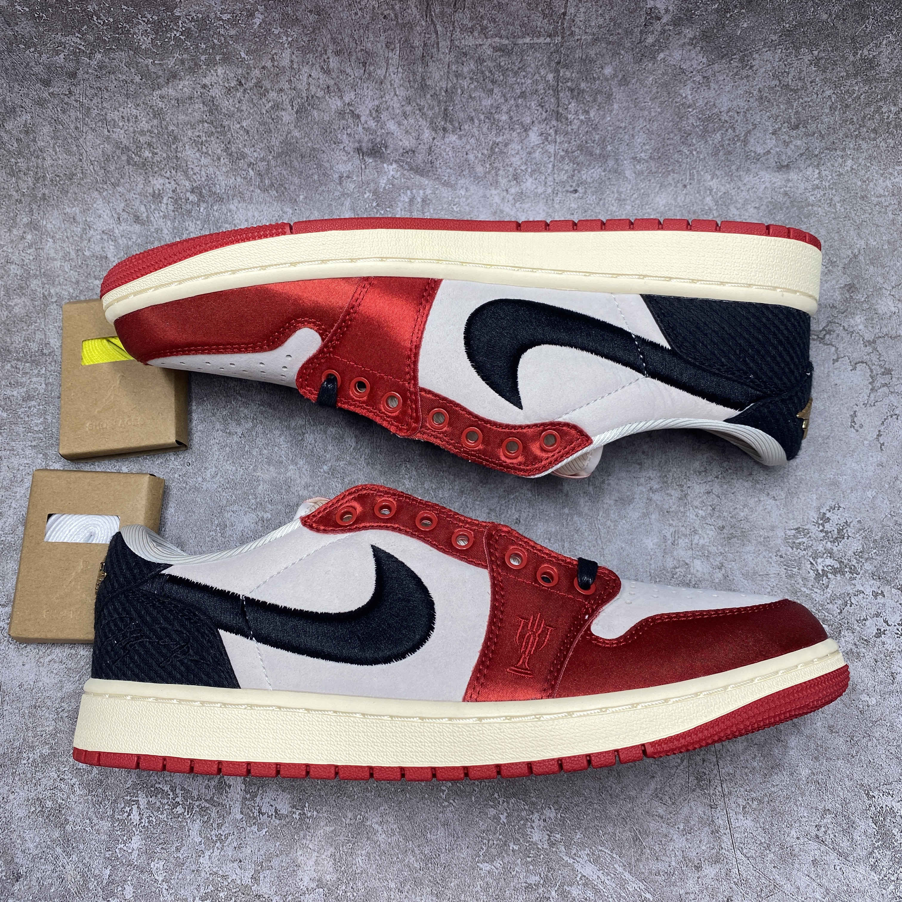 UA Jordan 1 Retro Low OG Trophy Room Away