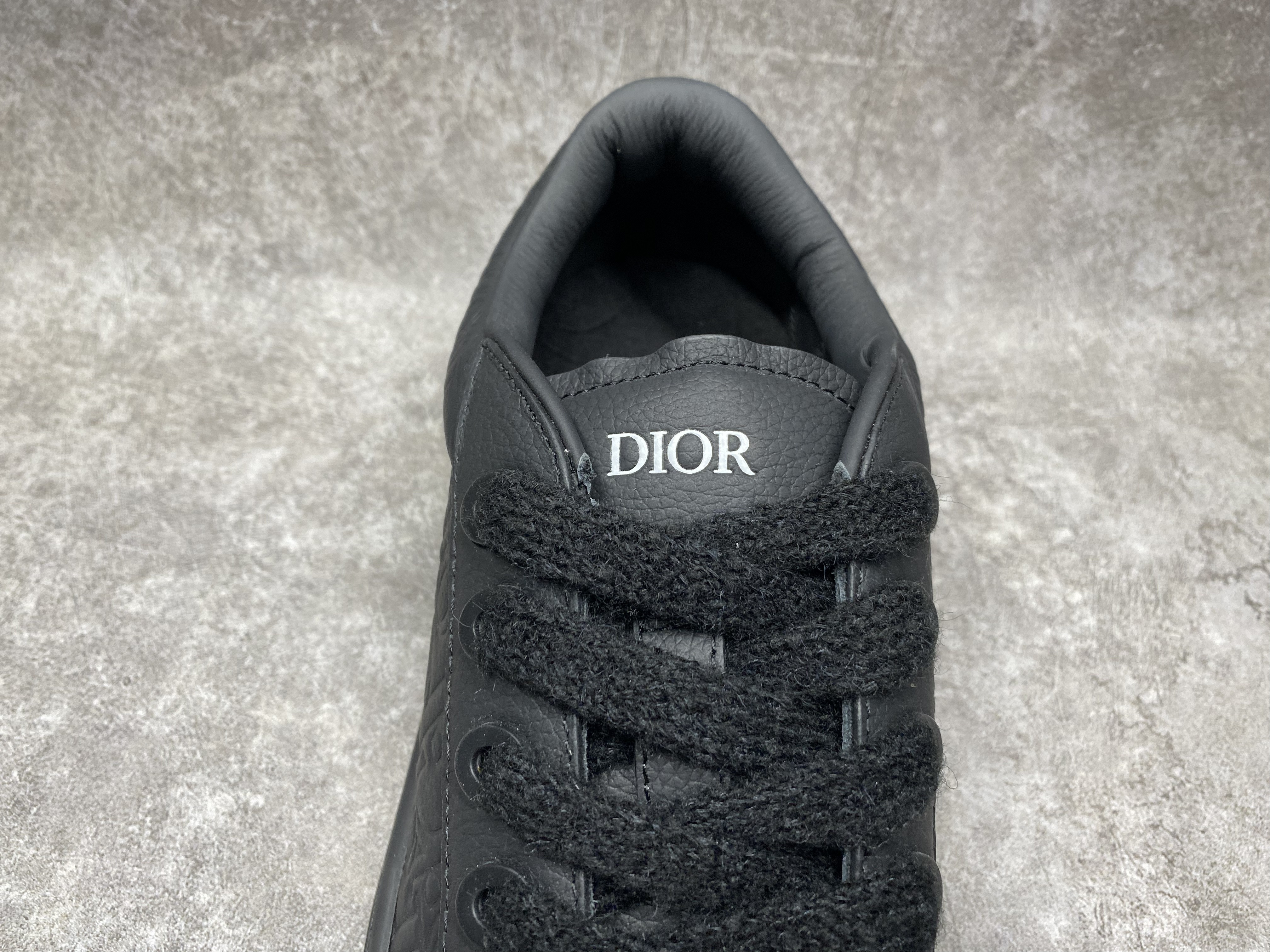 ua D*or b33 sneaker
