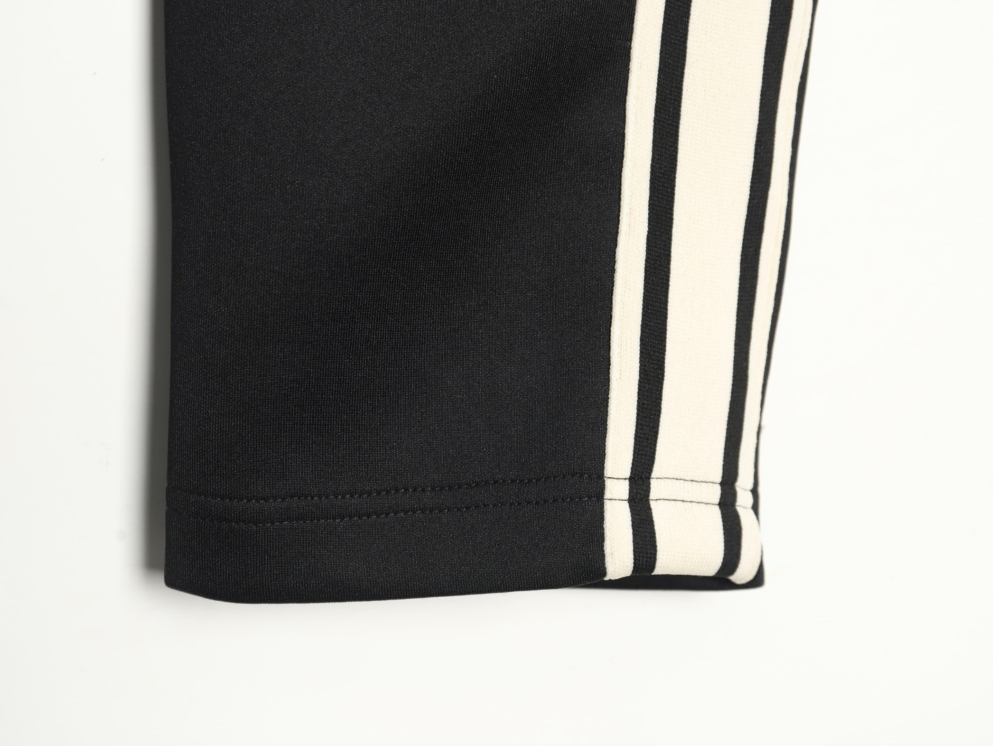 Ce**e 23fw pants suit