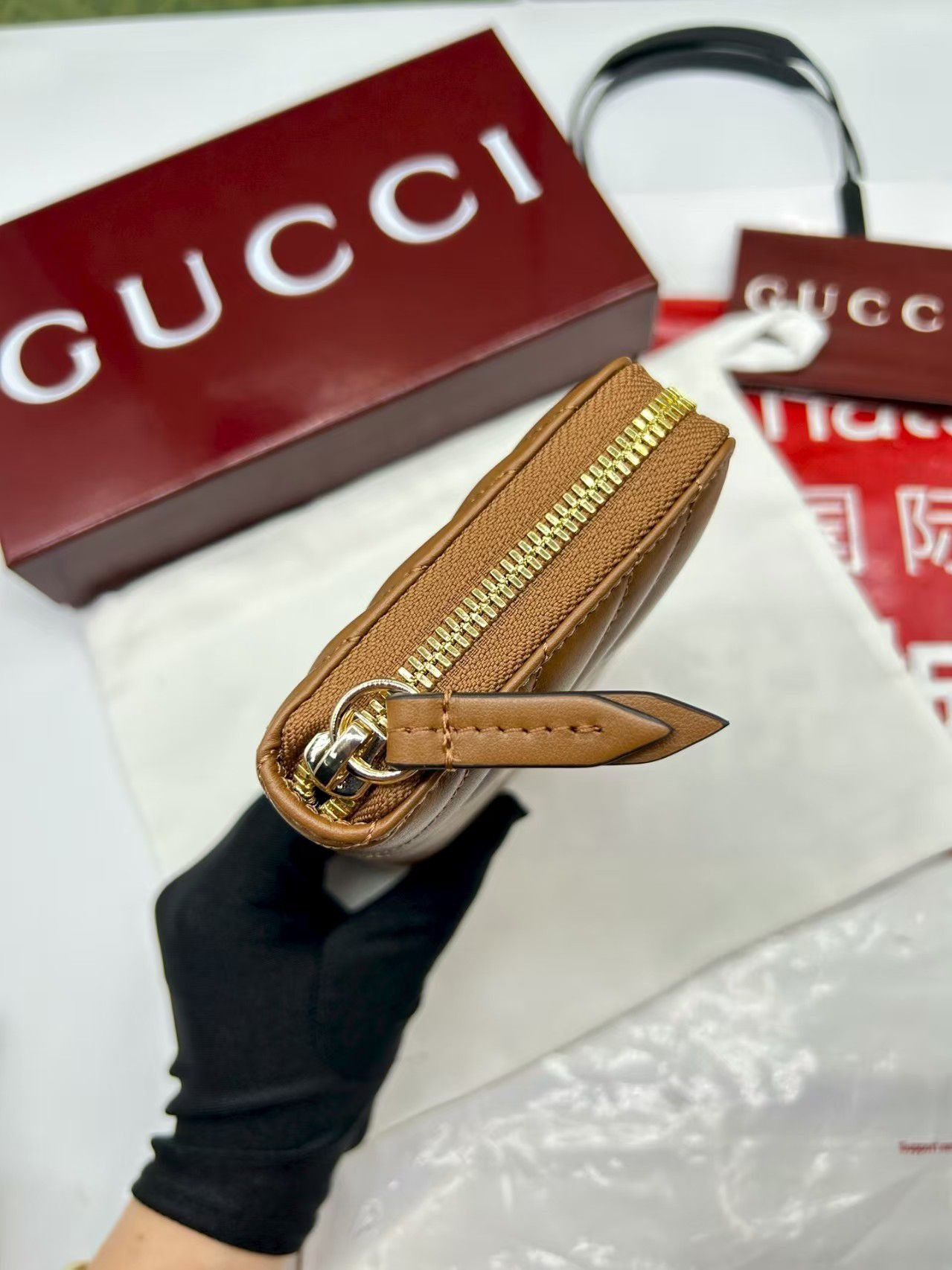 G*u*i gg marmont zip around wallet 19x10.5x2cm