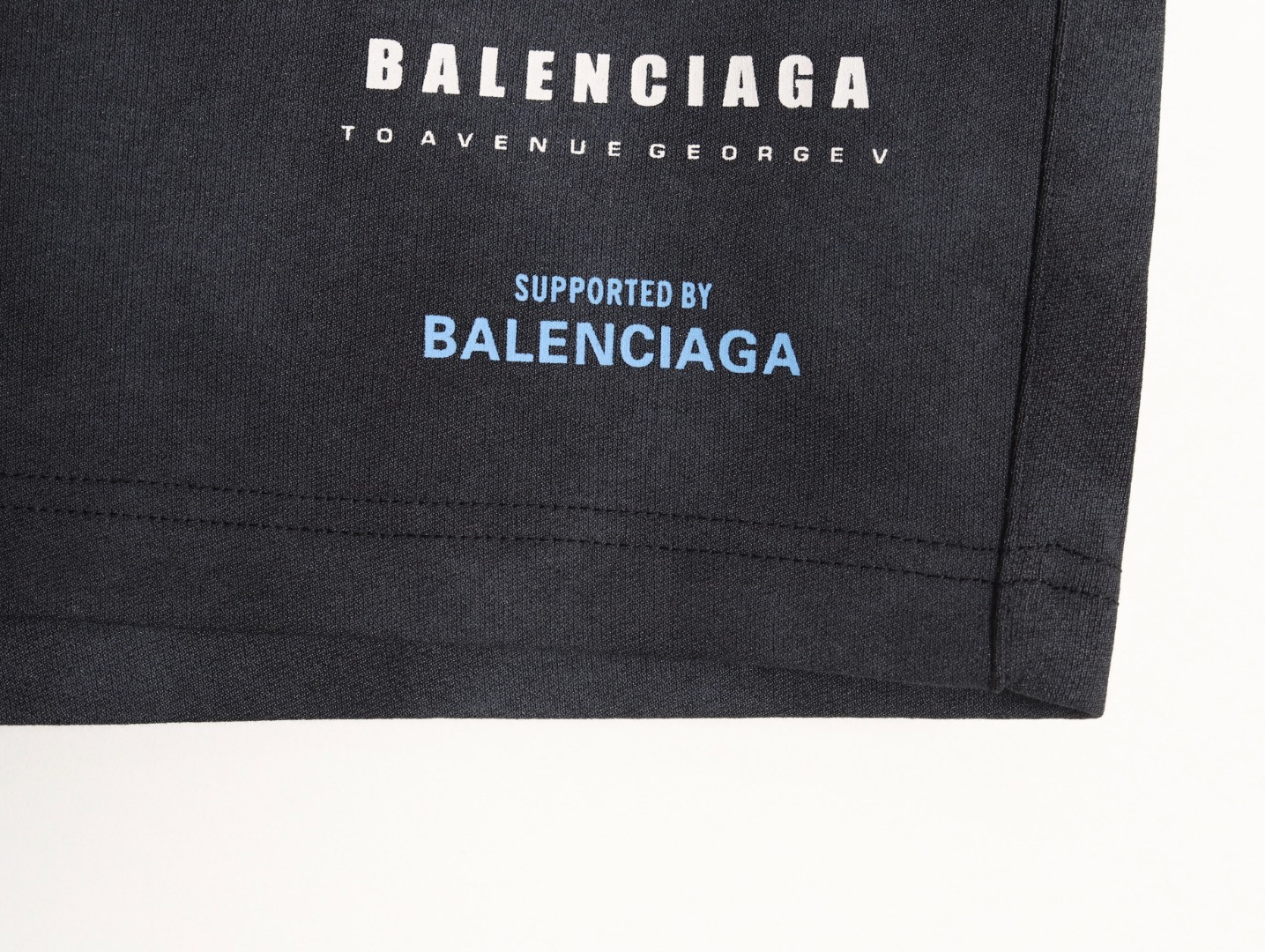 Ba*len*cia*ga shorts