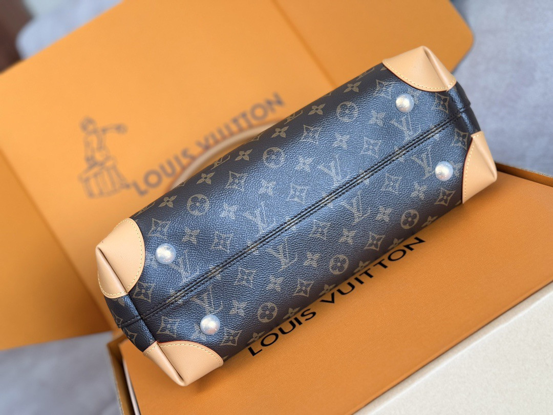 LV HIDE AWAY Medium Gloves M14473 26 x 18 x 36 cm