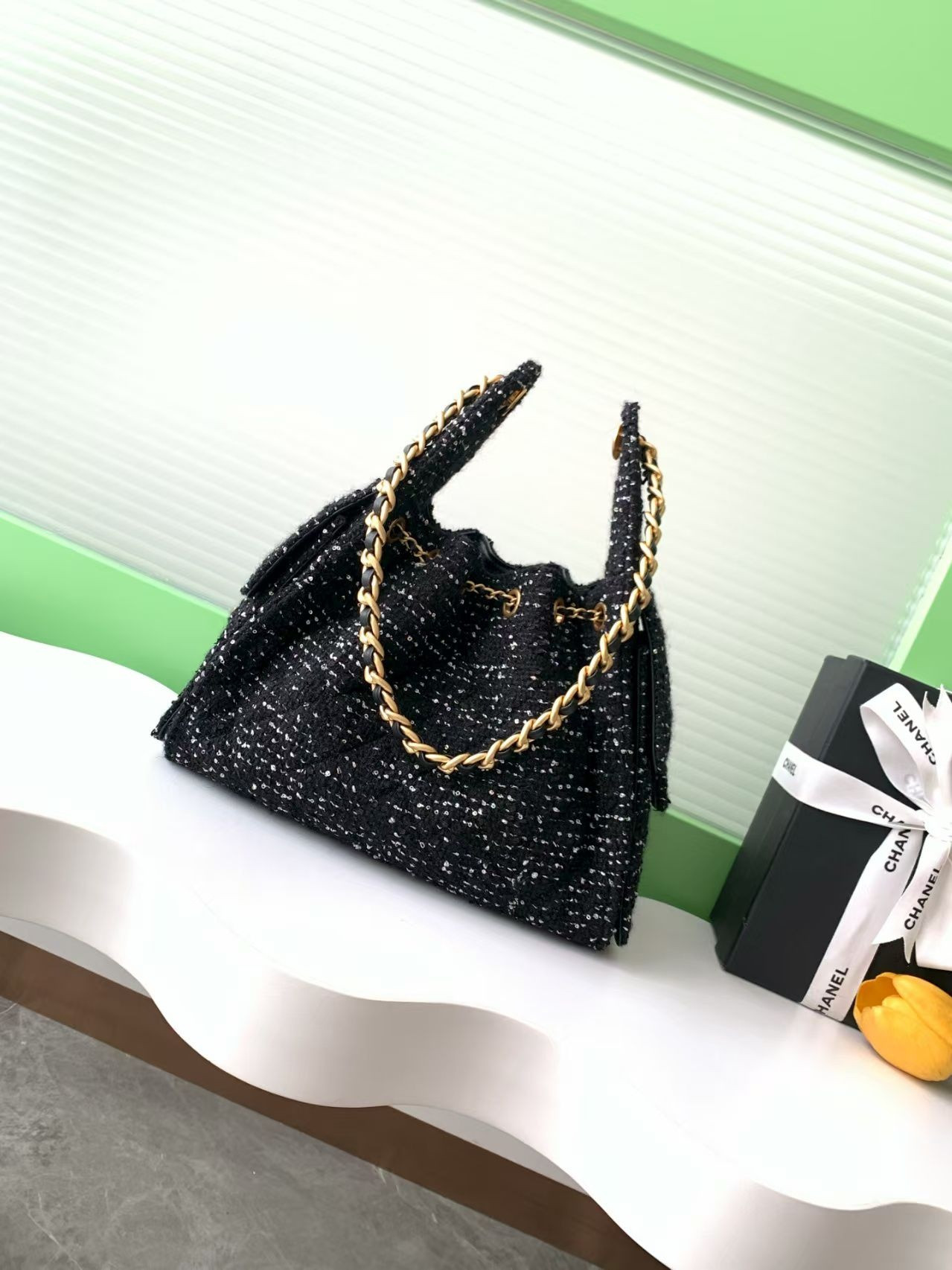 Ch*el 25 bucket tweed bag 26x30x14cm