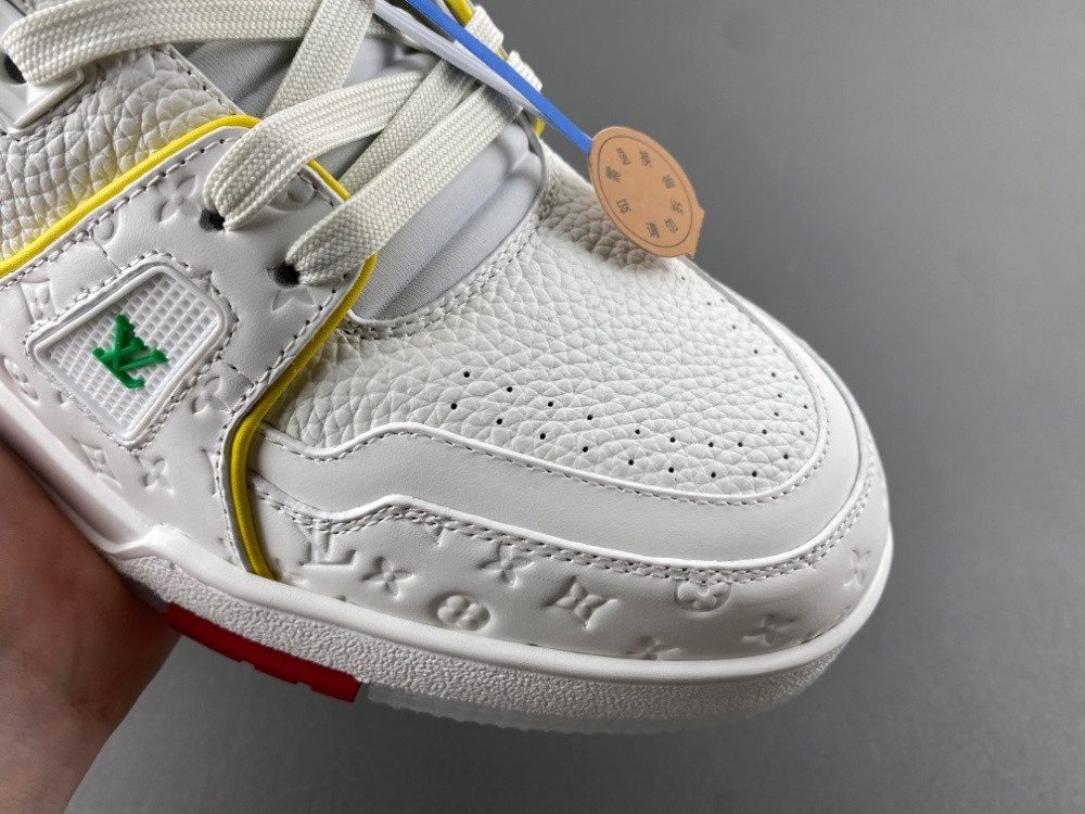 UA LV trainer Sneakers