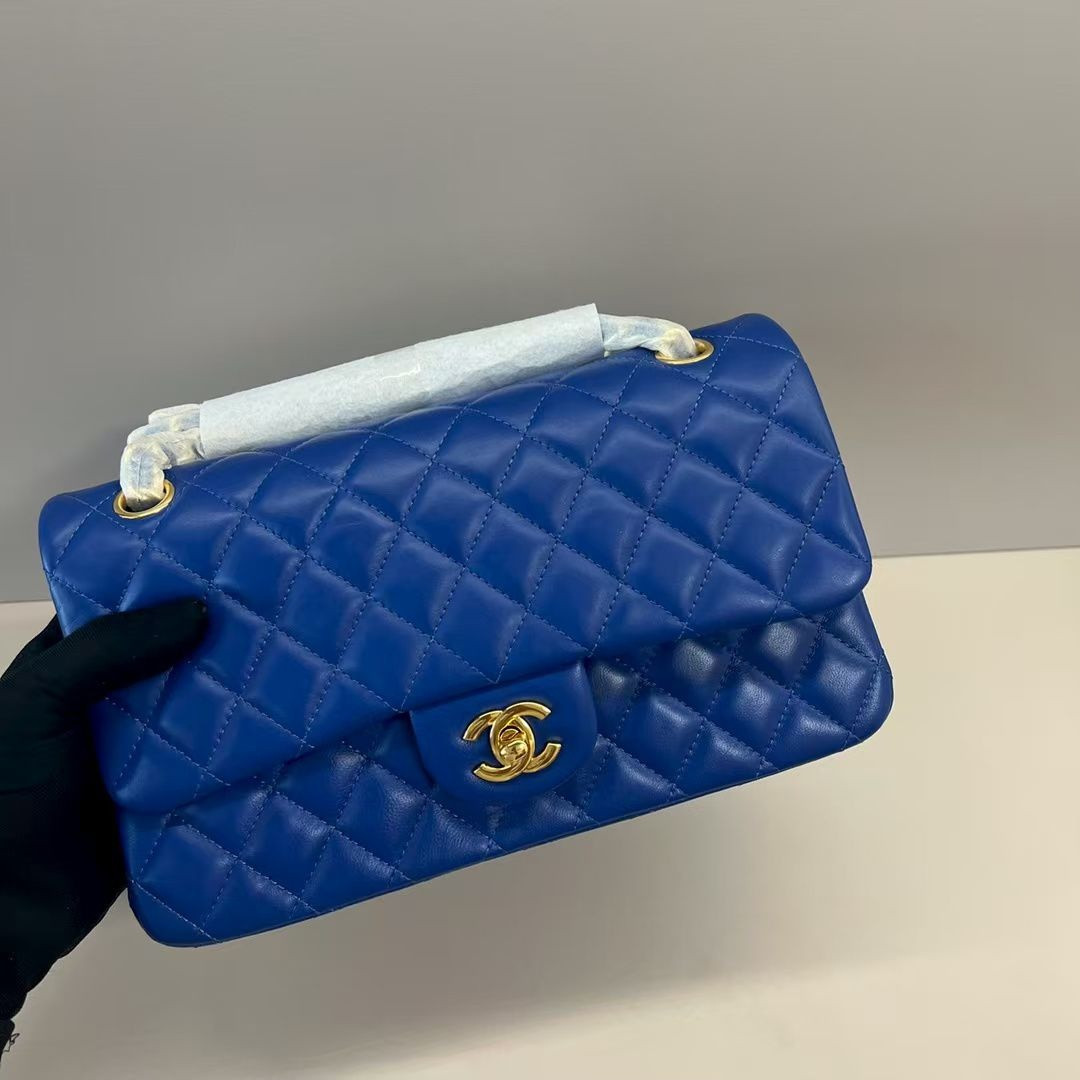 Ch*el classic flap bag 15x25.5x6cm