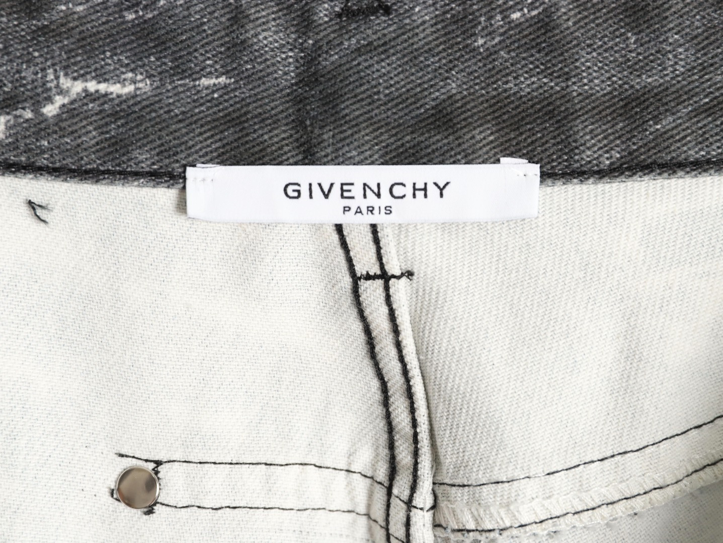 Givenchy Jeans
