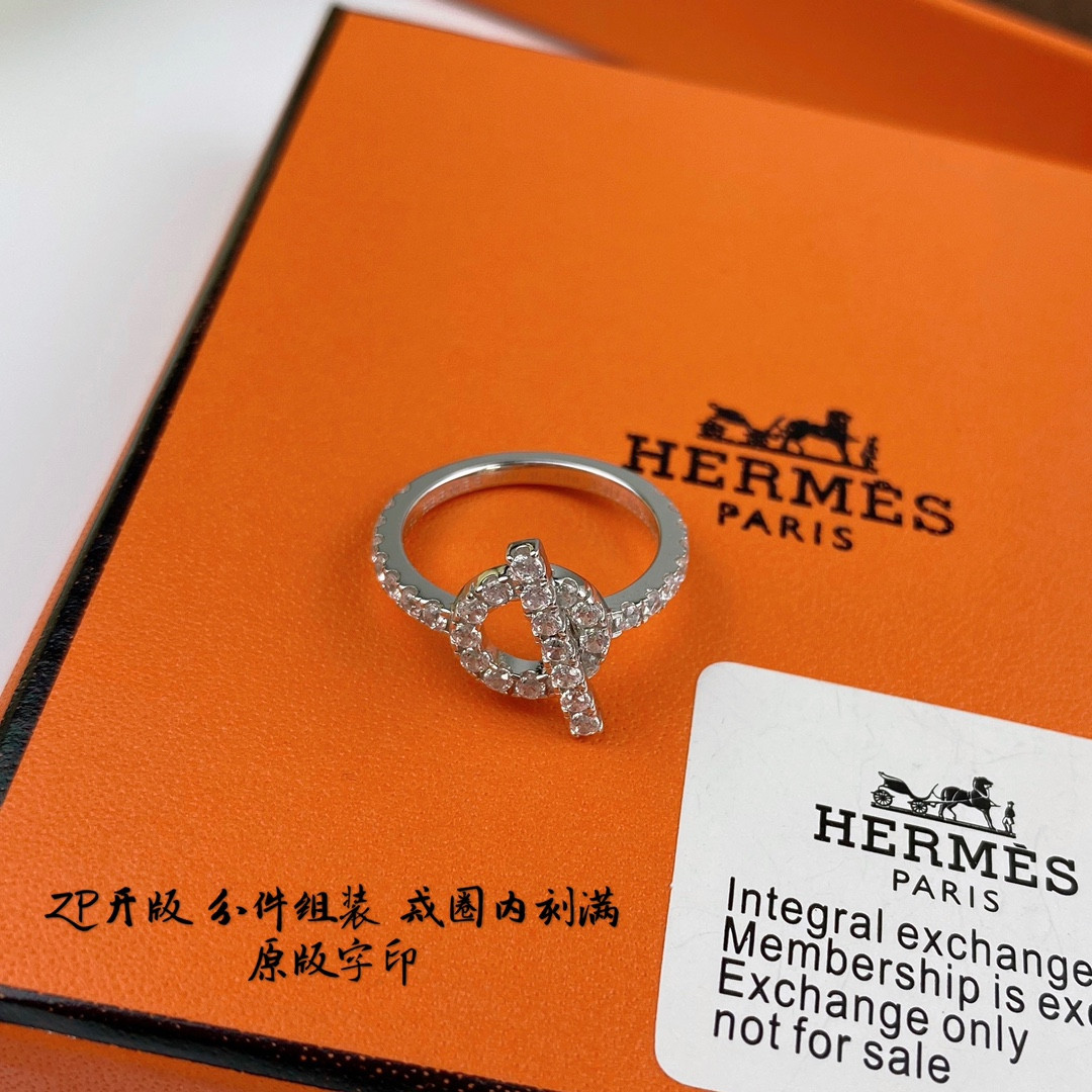 H**me5 ot buckle full di*m*nd ring