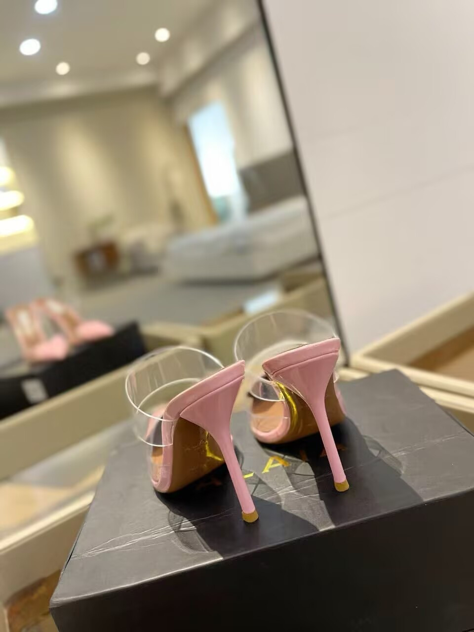 UA ALAÏA Le Coeur Mule Heart-Toe Slingback Pump 10.5cm Heel