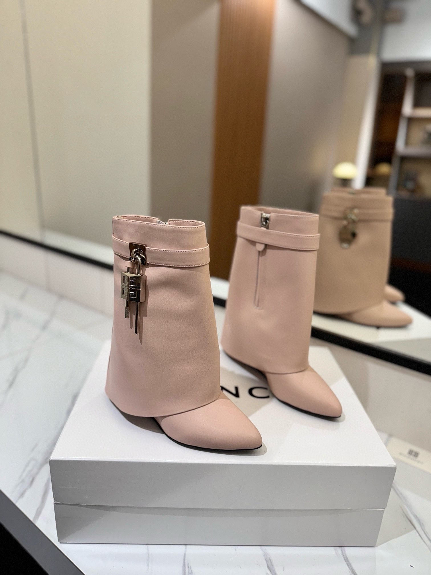 UA Givenchy Boots