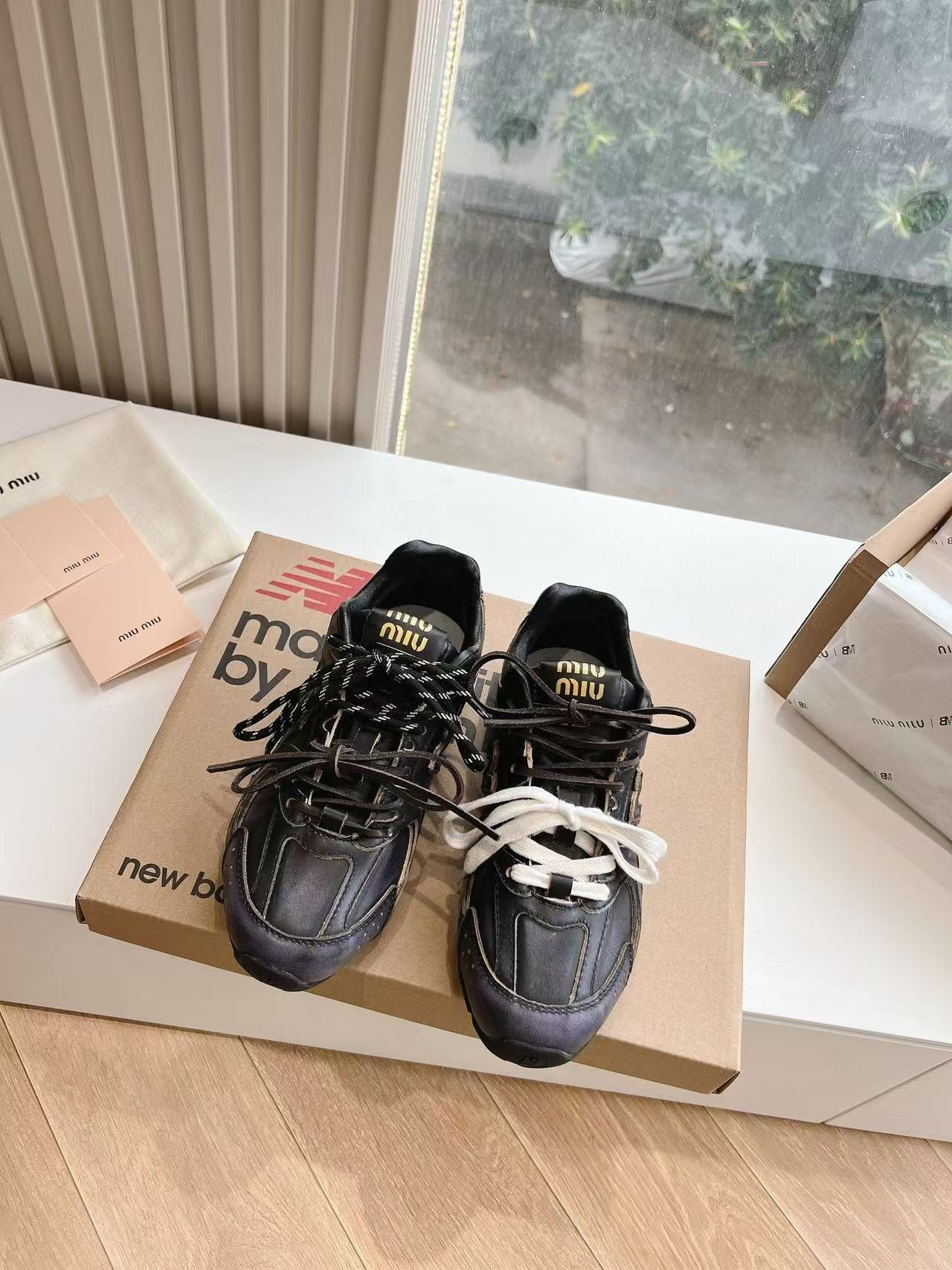 UA Miu Miu x New Balance 530 SL leather sneakers