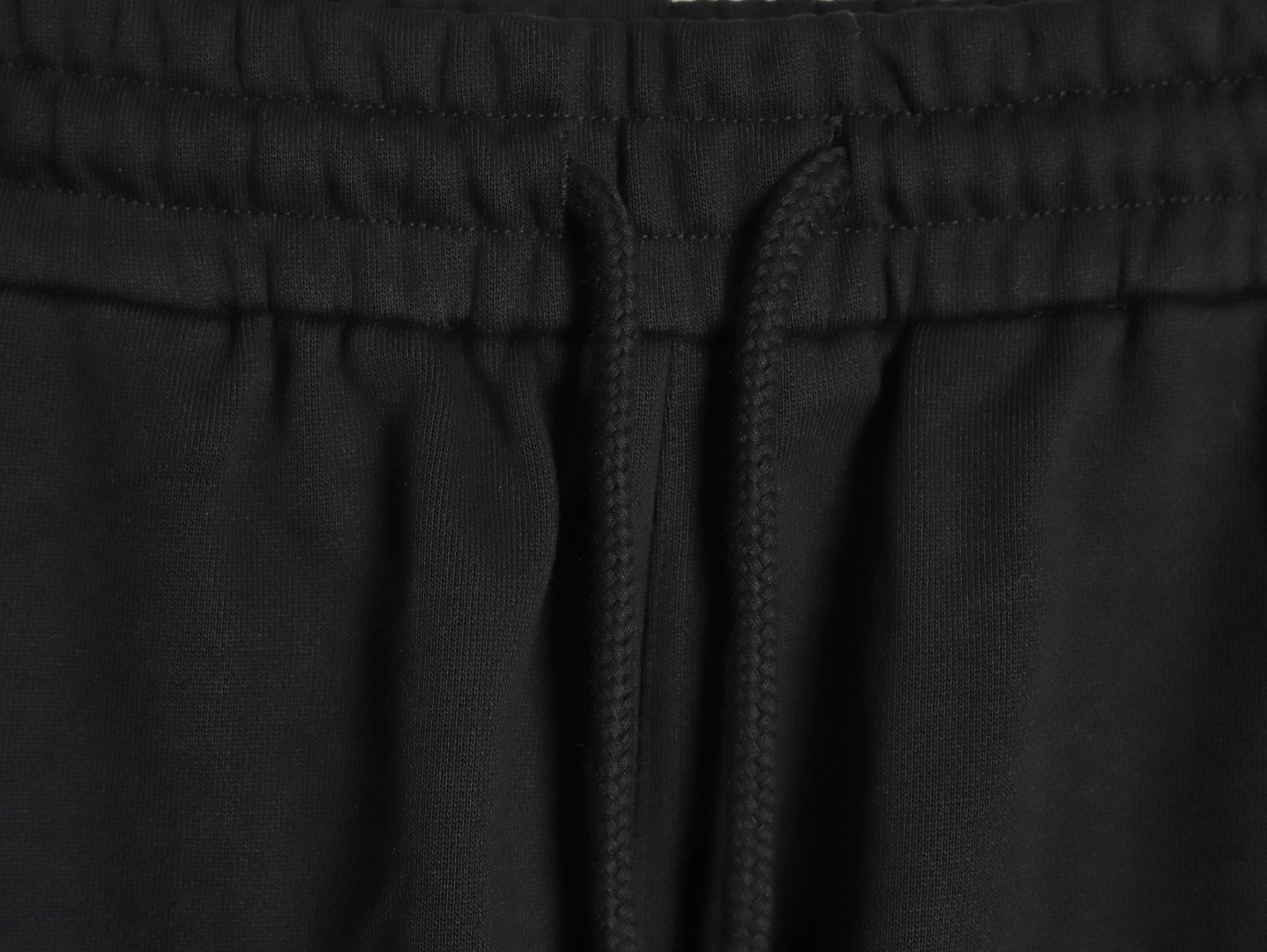 Givenchy 25ss shorts