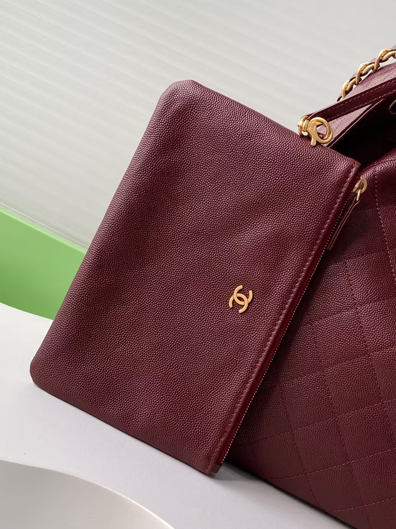Ch*el 25c bucket bag 40x30x15cm