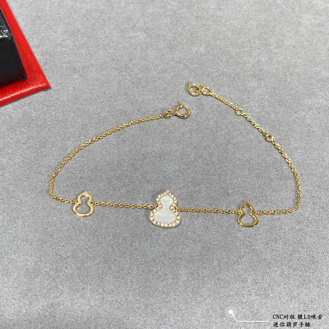 Qeelin Mini Gourd Bracelet