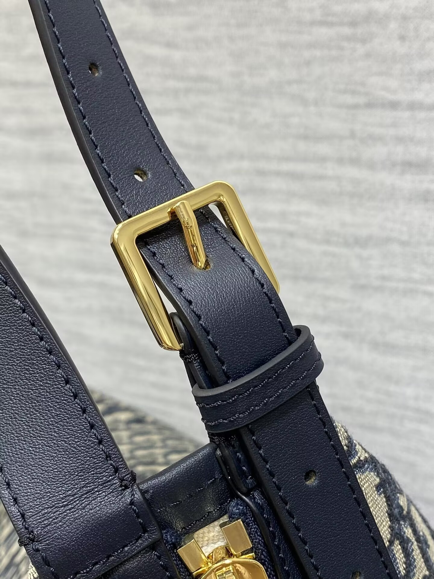 D*or medium d-journey bag 33x15x16cm