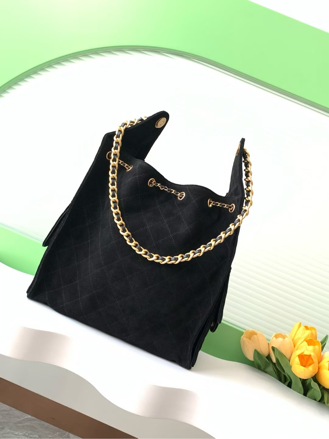 Ch*el 25c bucket bag 40x30x15cm
