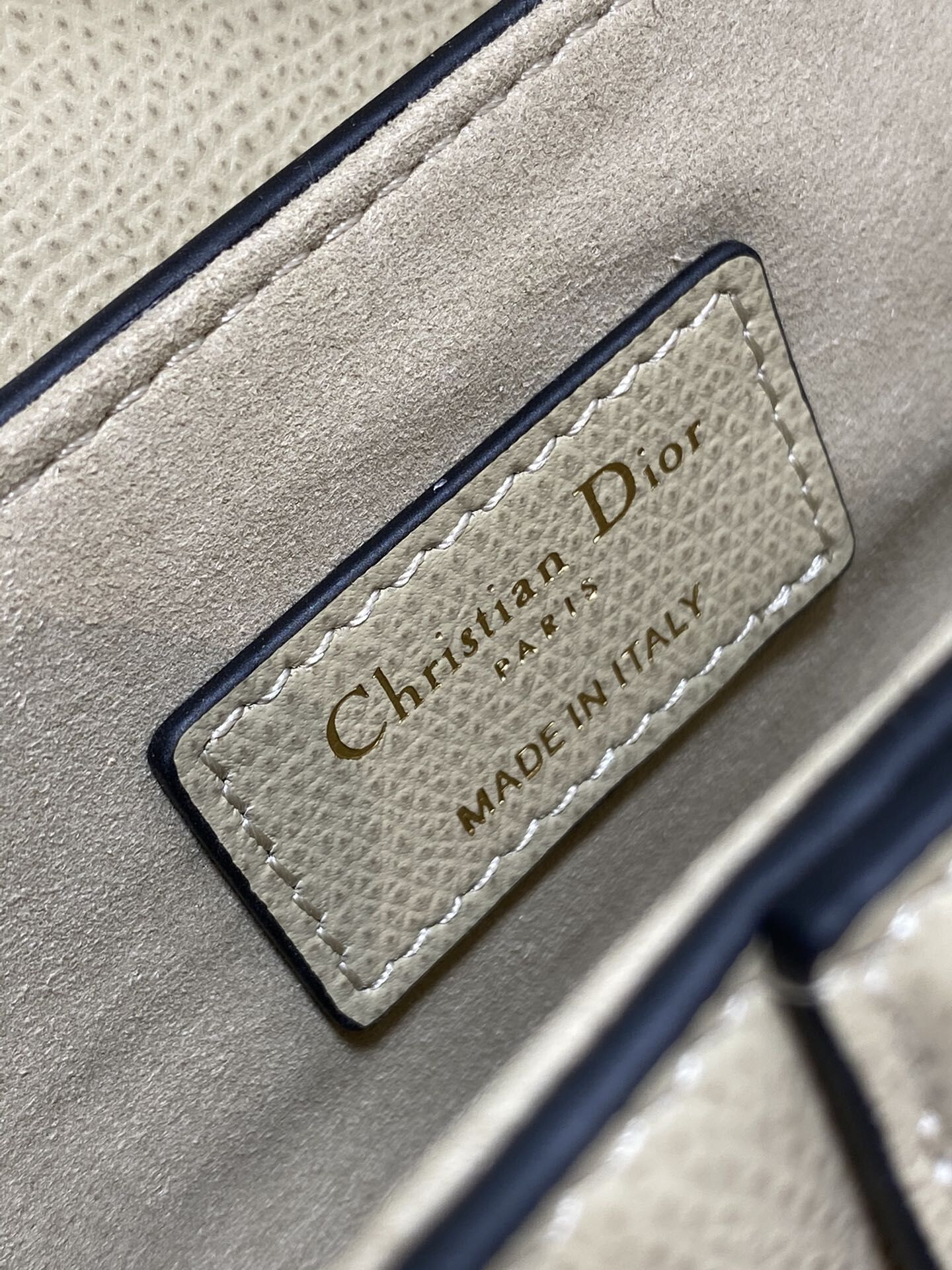 D*or saddle bag 25.5 x 20 x 6.5cm