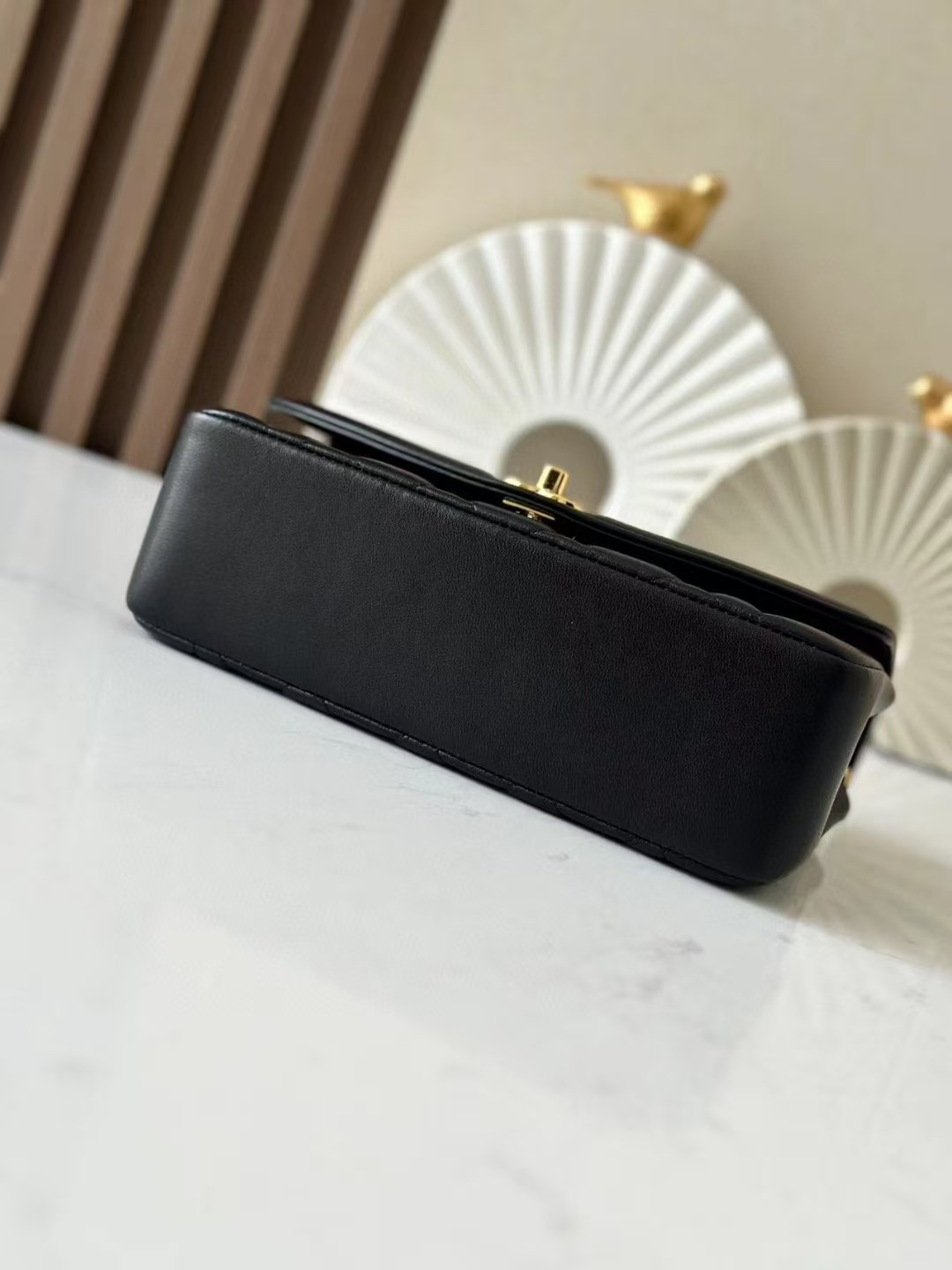 Ch*el small diana flap bag lambskin gold hardware 22.5x14x7cm