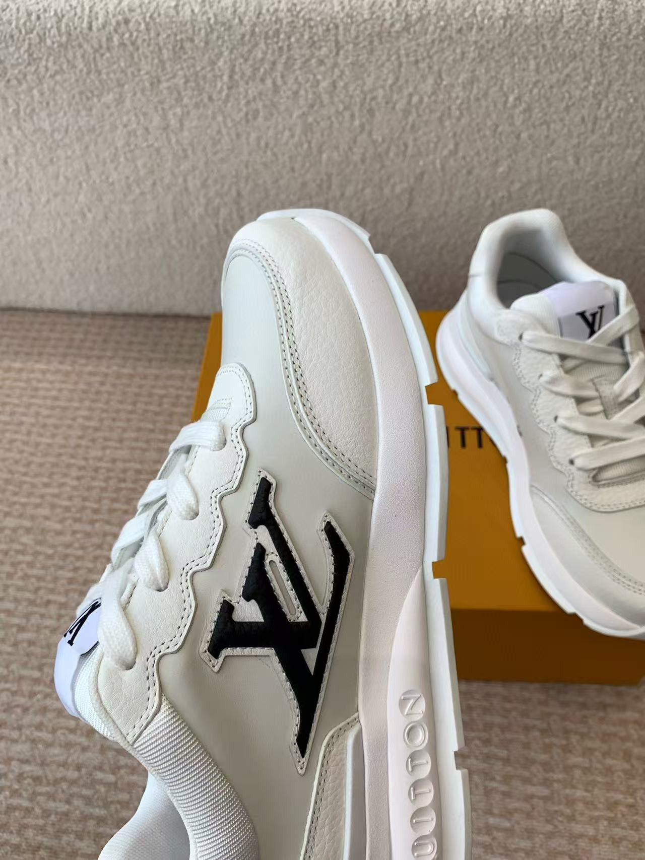 UA LV Classic Sneaker