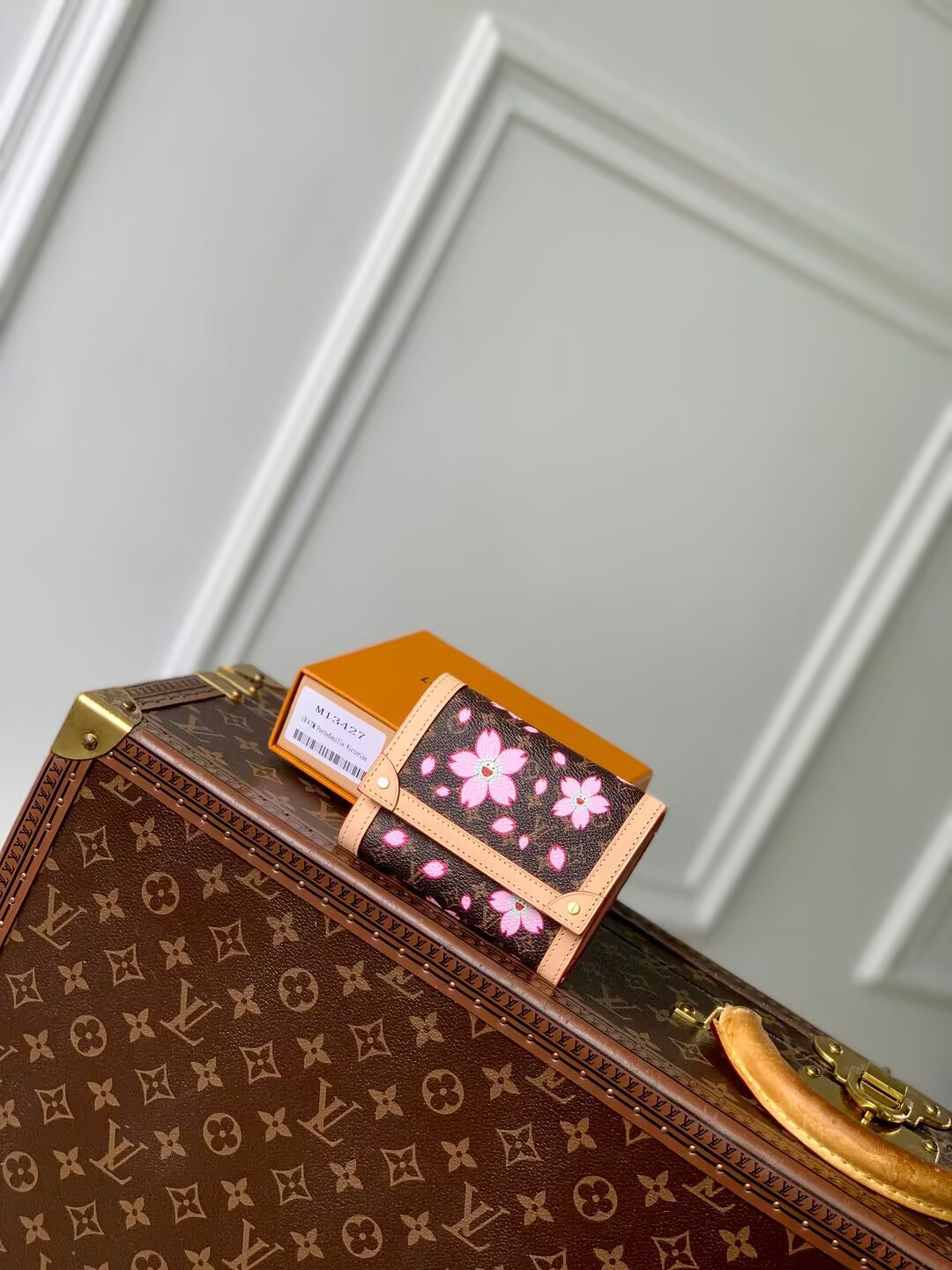 LV × TM Portefeuille Victorine M13427 12 x 9.5 x 2.5 cm