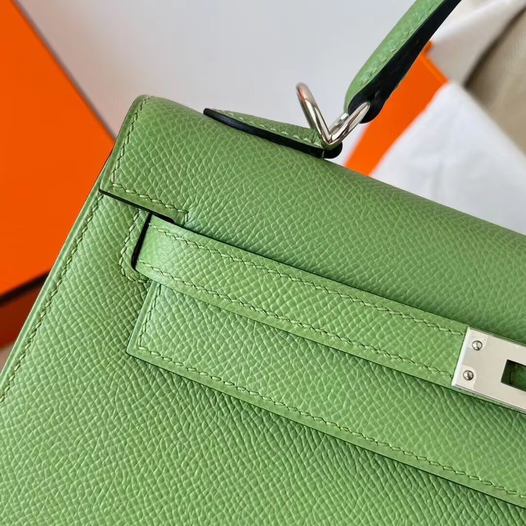 HERMÈS Kelly Silver-tone Hardware 28