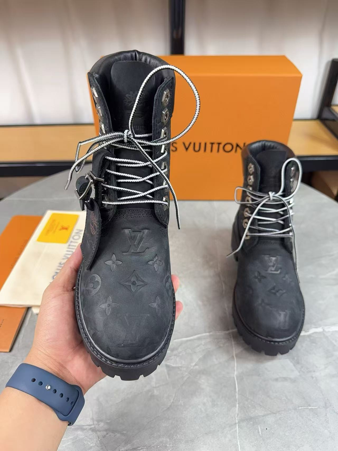 UA LV Boots