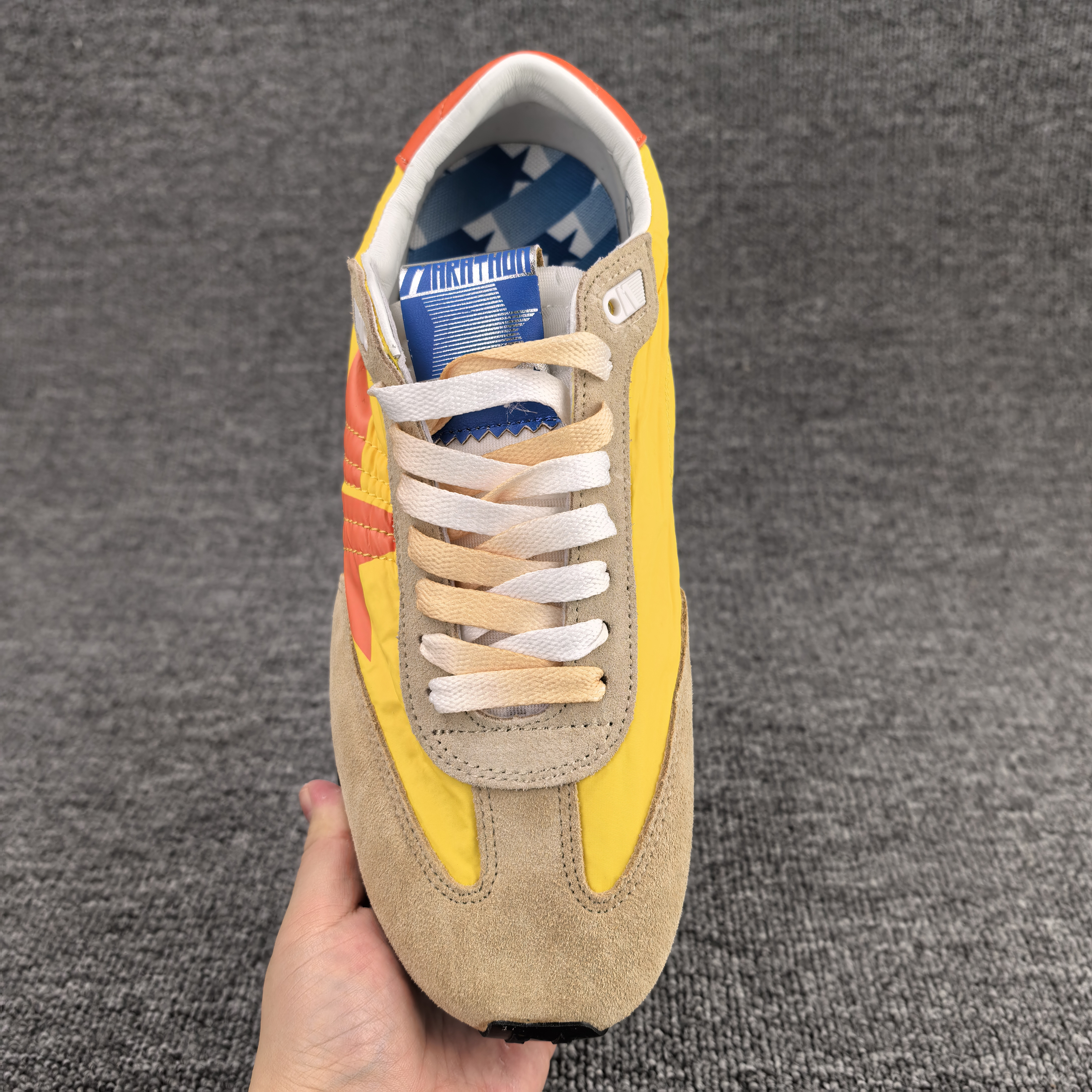 UA Golden Goose Sneaker