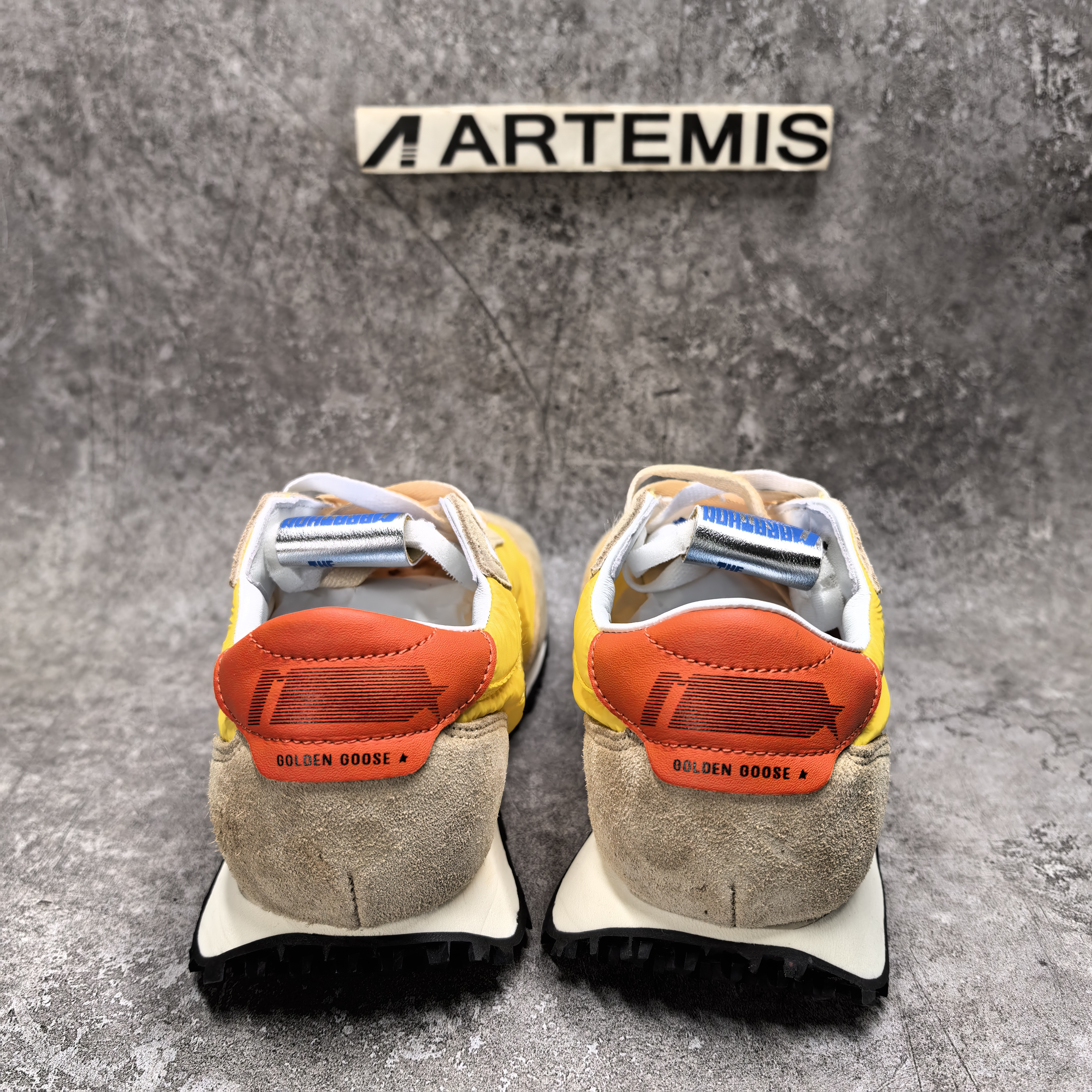UA Golden Goose Sneaker