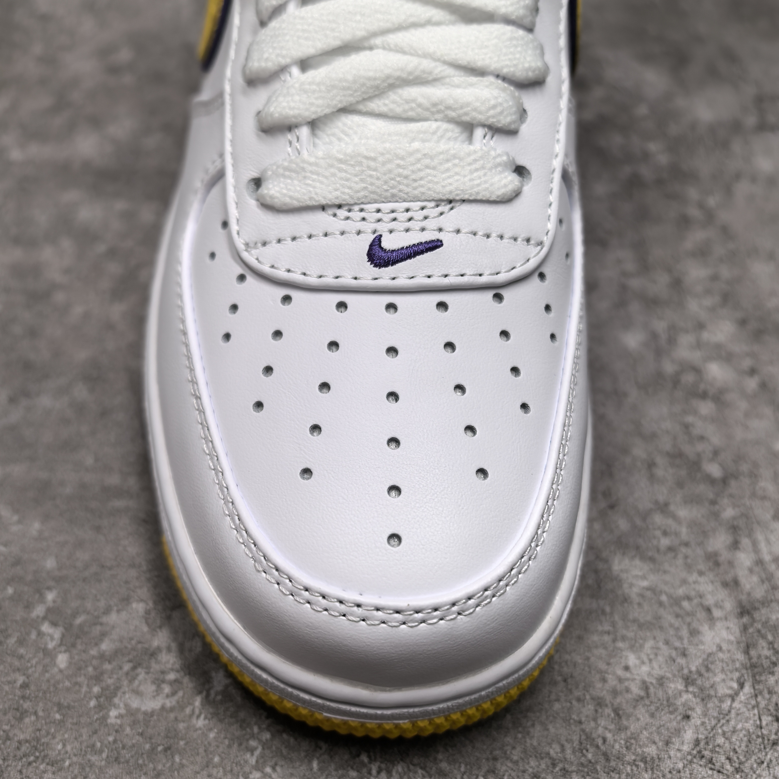 UA Nike Air Force 1 Low Retro QS