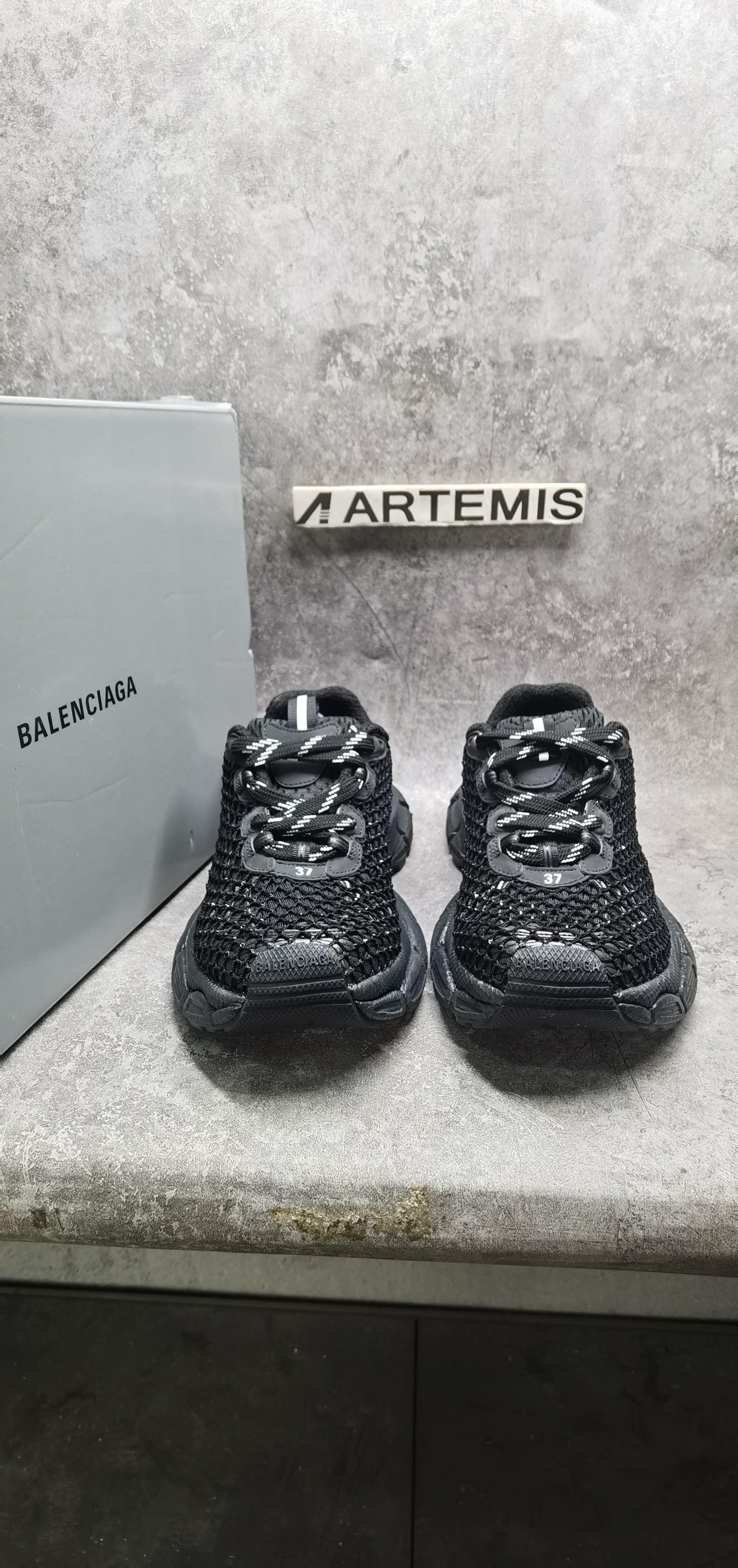UA Balenciga 3XL Sneaker