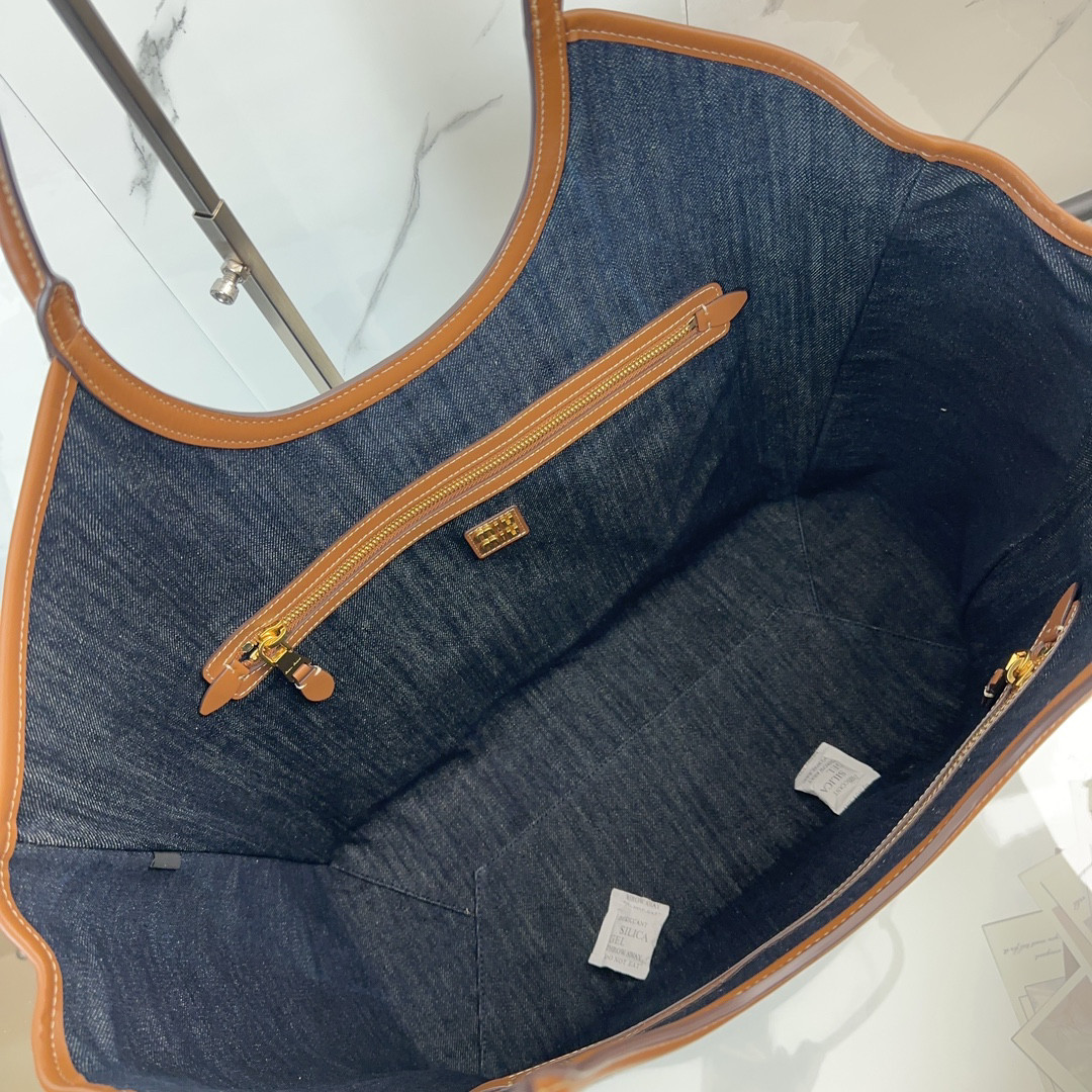 Miu Miu IVY denim bag 37x 36x18cm