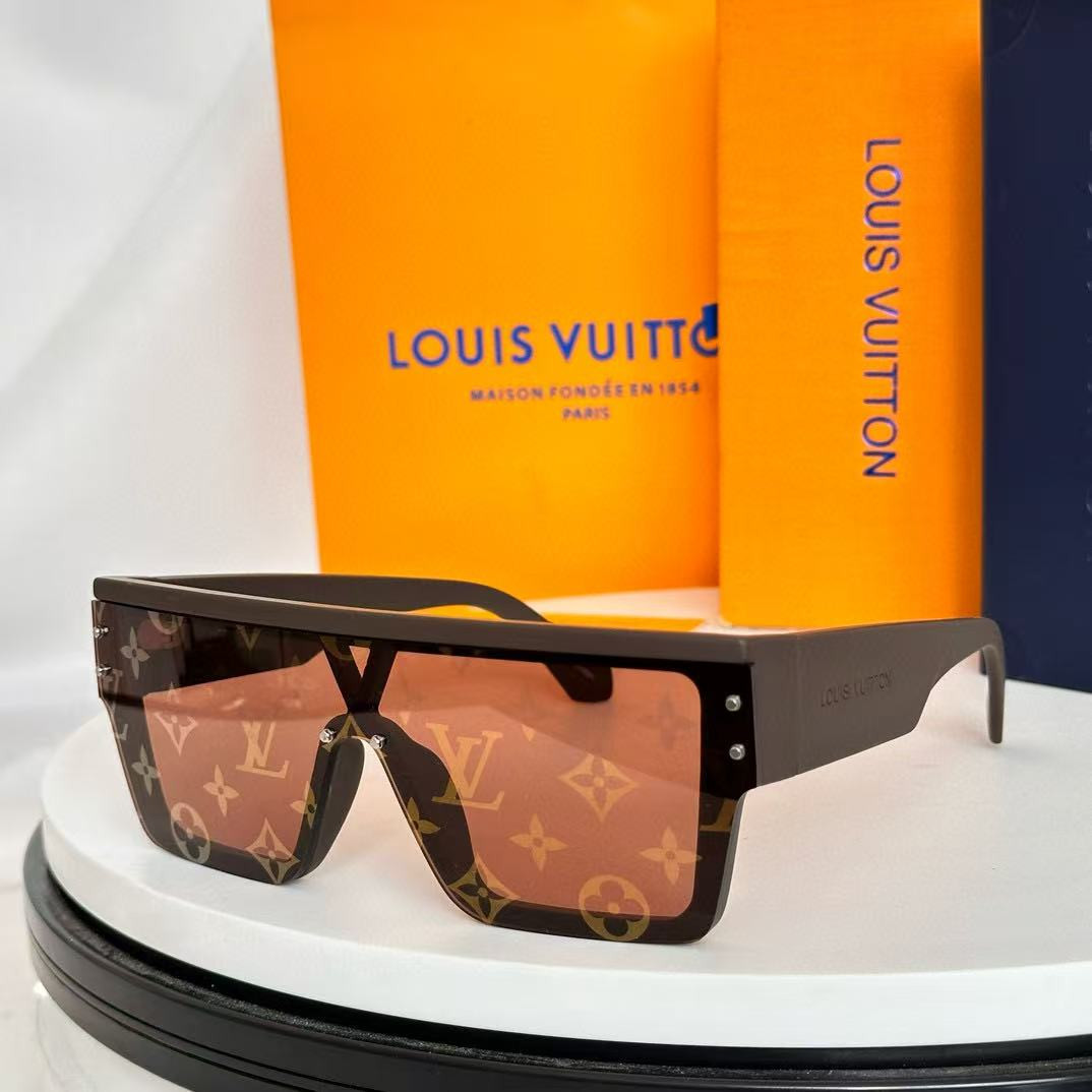 LV Glasses Z1583E