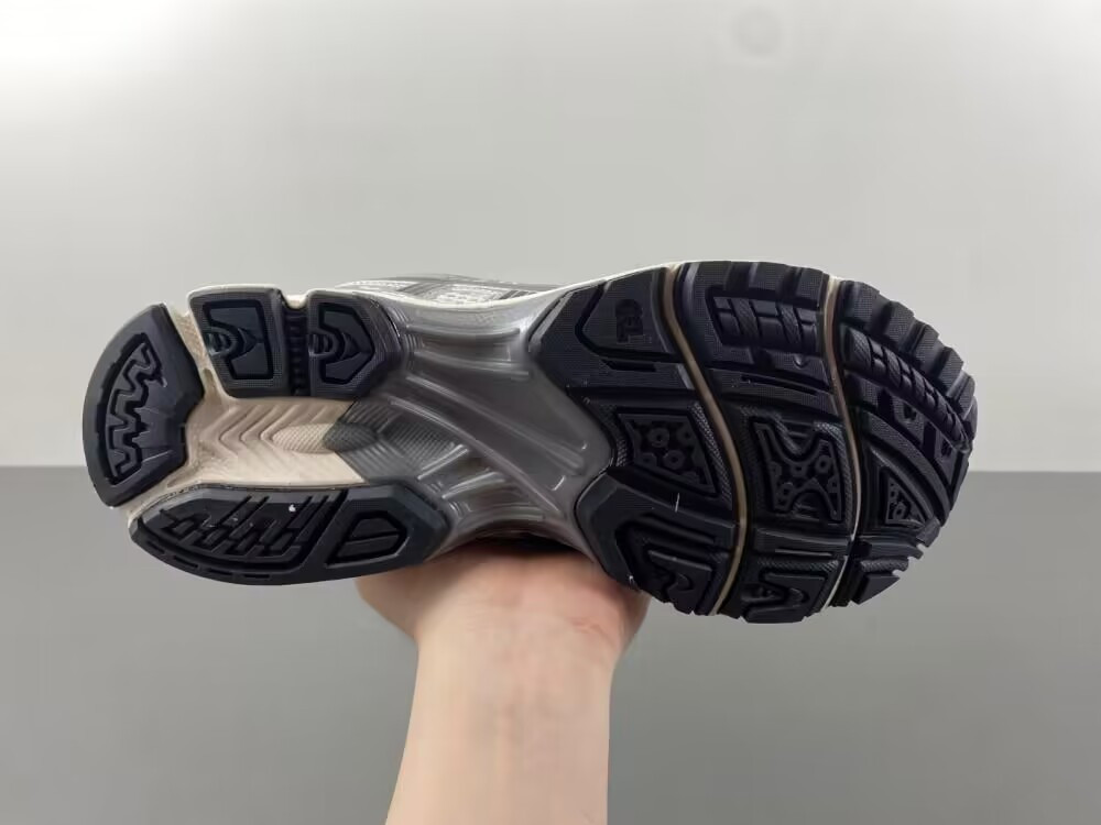 ua As*ic*s gel-kayano 14 jjjjound silver black