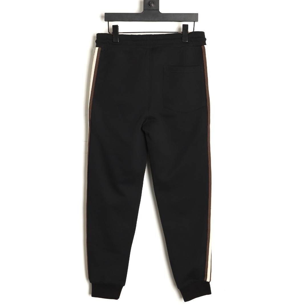 Ce**e pants