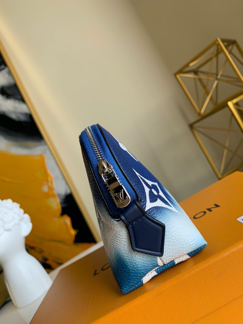LV ESCALE POCHETTE COSMETIQUE M69138