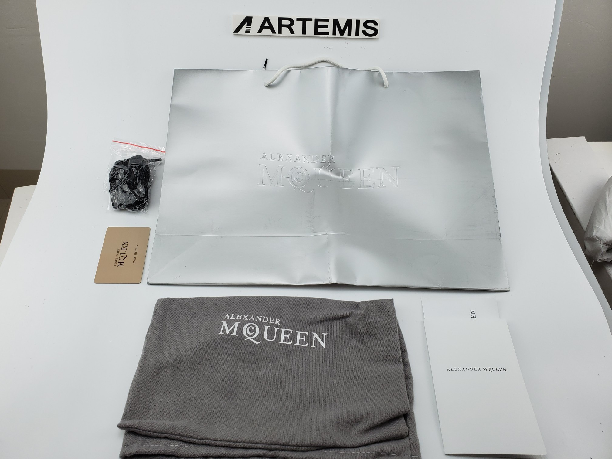 ale*d*r M*Q*en trainers black