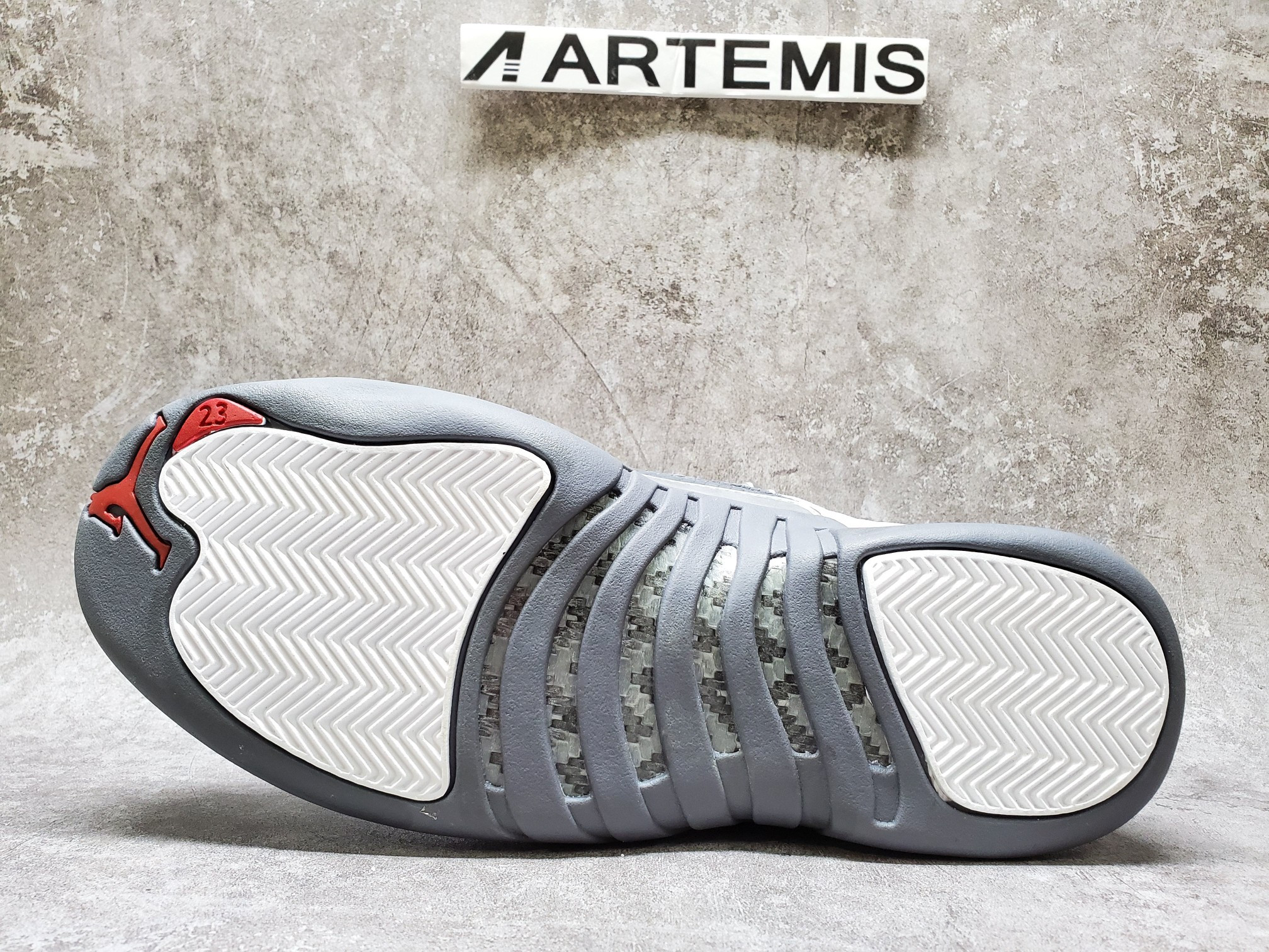Air Jordan 12 Retro White Dark Grey